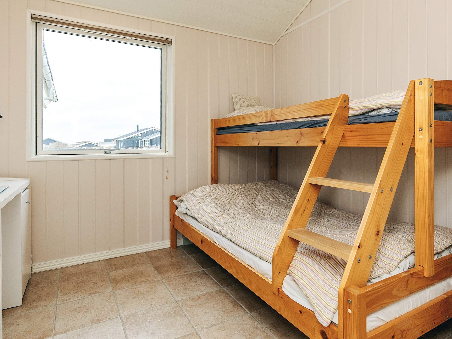 9-persoons vakantiehuis aan zee in Løkken - foto 23