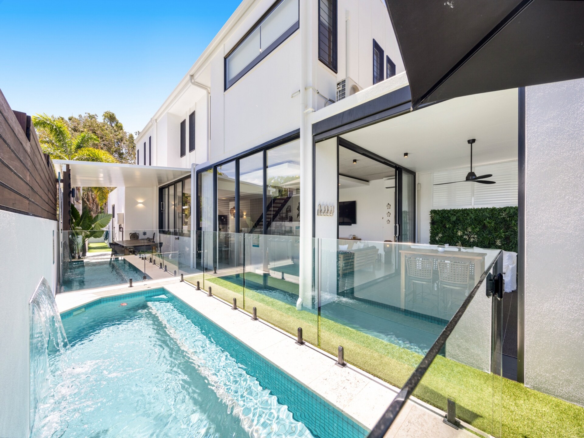 Luxe duplex met privézwembad op loopafstand van Coolum Beach - foto 11
