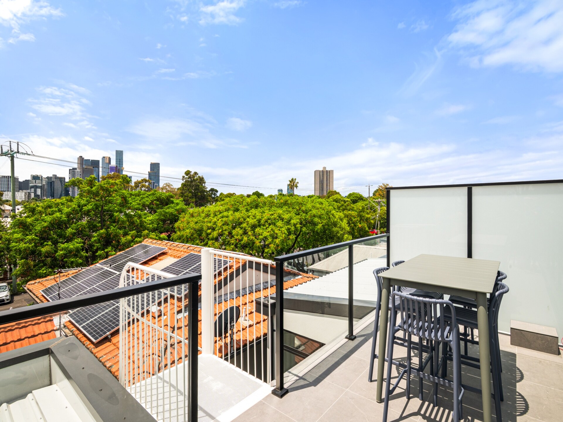 Licht en ruim appartement met dakterras in South Melbourne - foto 11