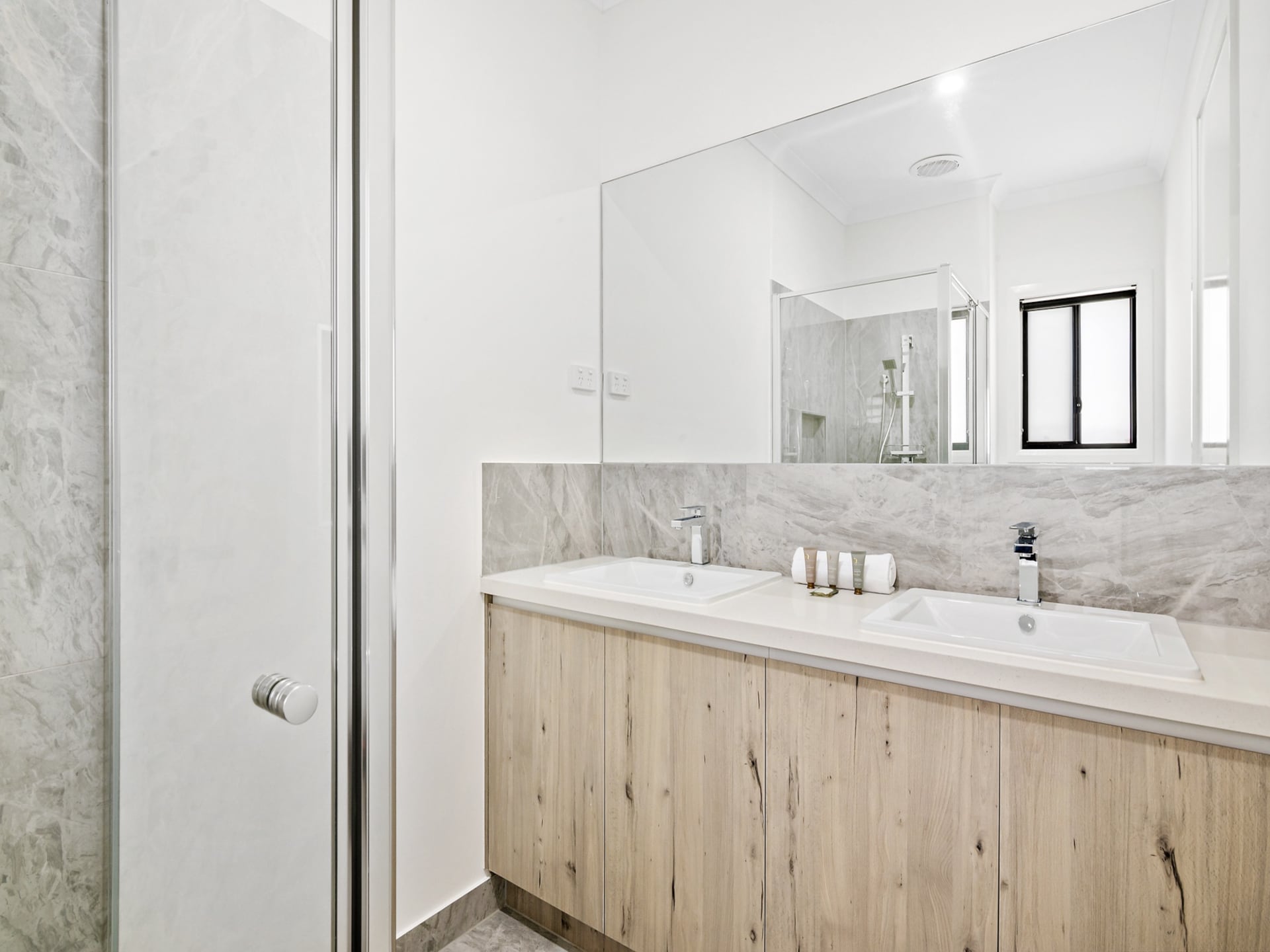 Ruim appartement in Fraser Rise voor 8 personen - foto 10