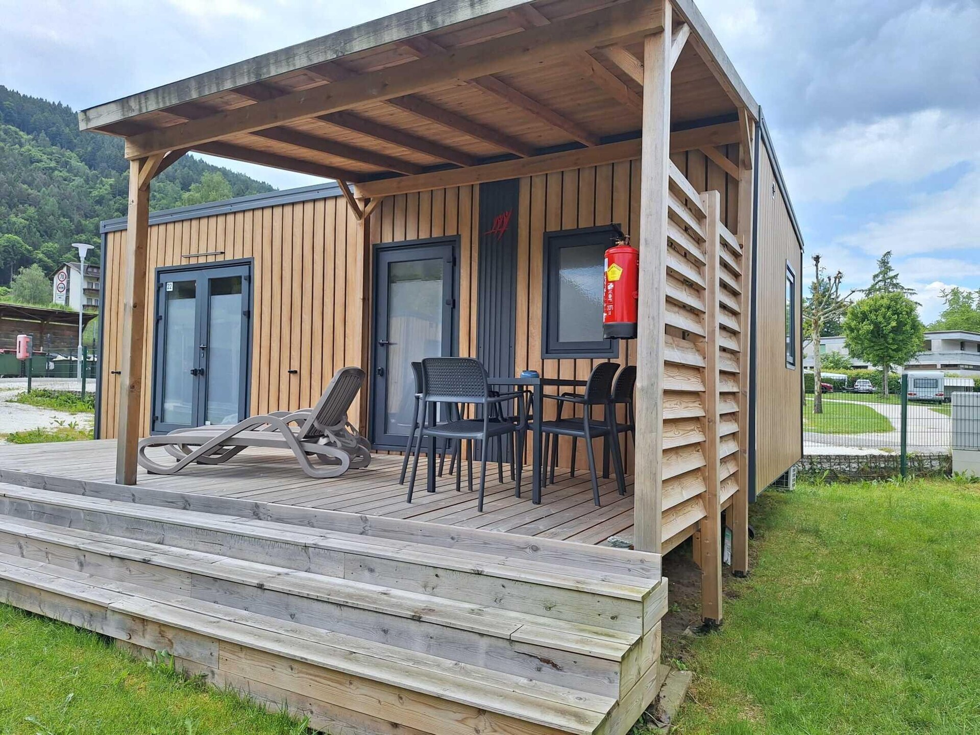 Vrijstaande stacaravan op camping Lampele in Altossiach, Oostenrijk - foto 8
