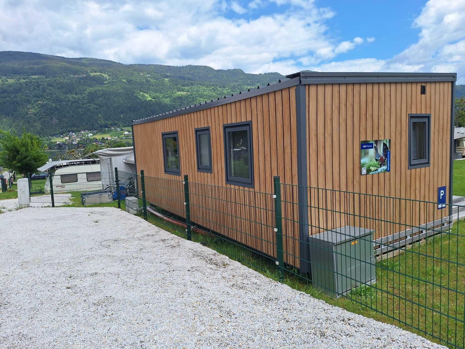 Vrijstaande stacaravan voor 4 in Altossiach met terras en uitzicht - foto 10