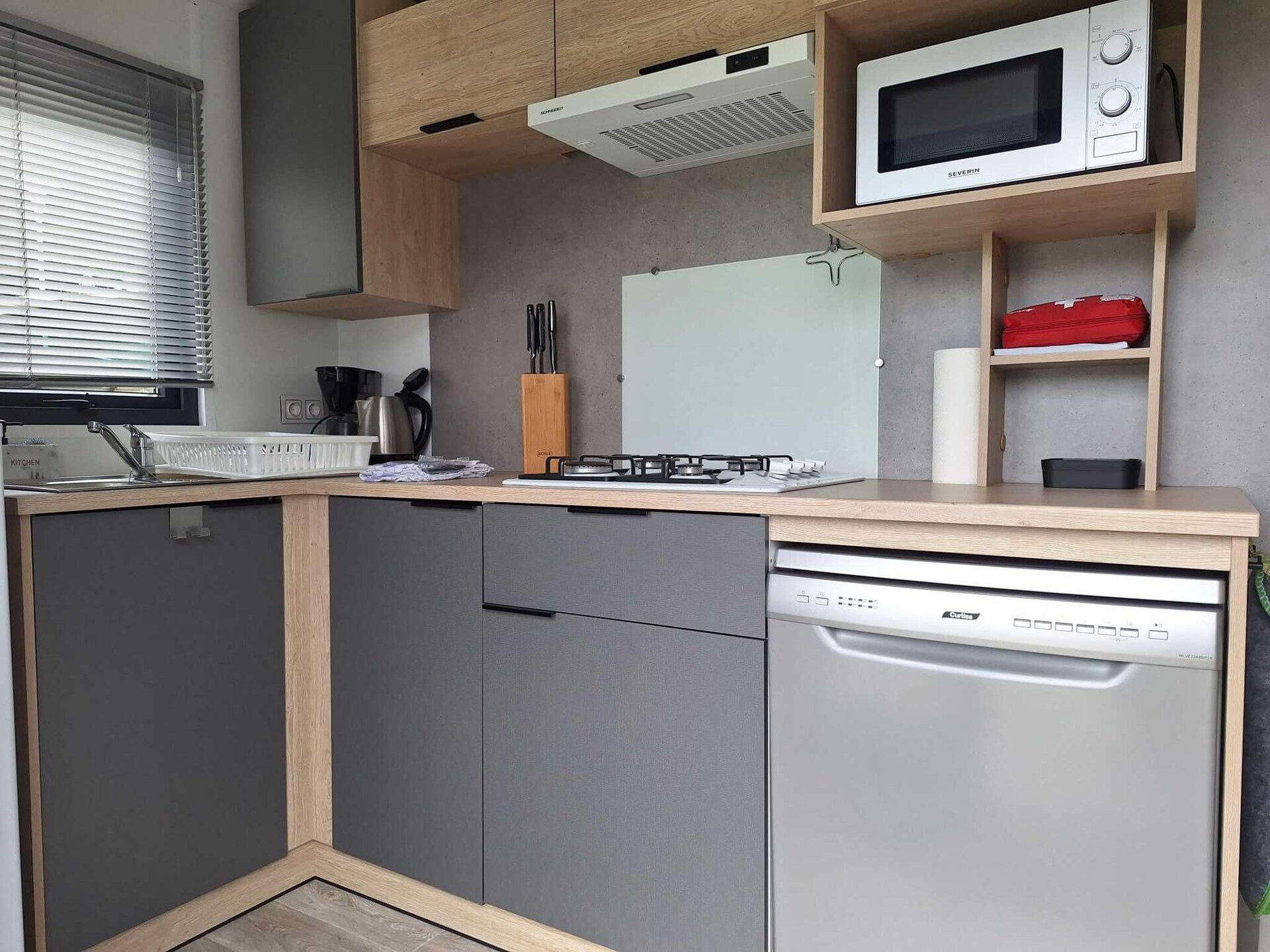 Vrijstaande stacaravan voor 4 in Altossiach met terras en uitzicht - foto 21