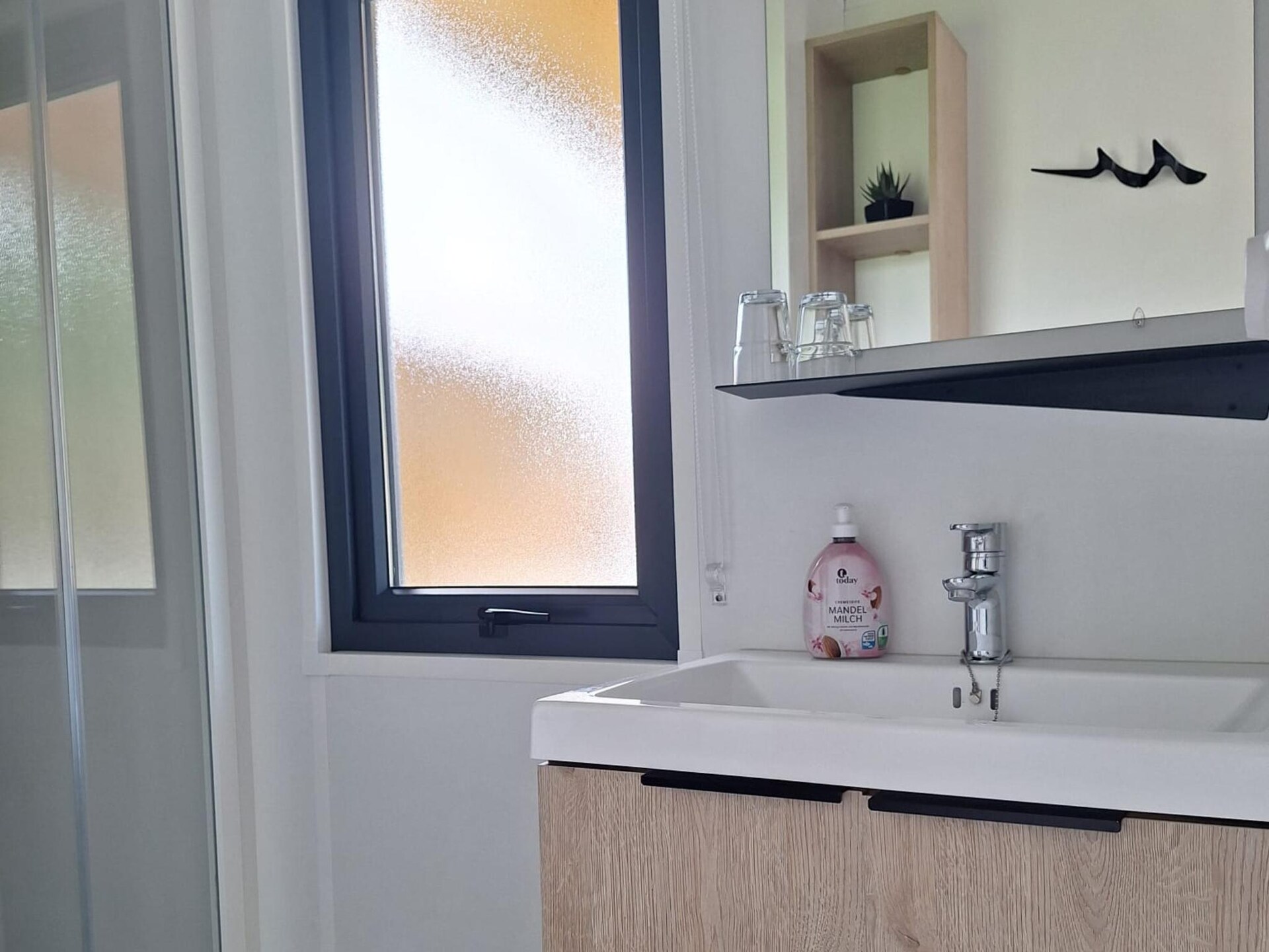 Vrijstaande stacaravan voor 4 in Altossiach met terras en uitzicht - foto 30