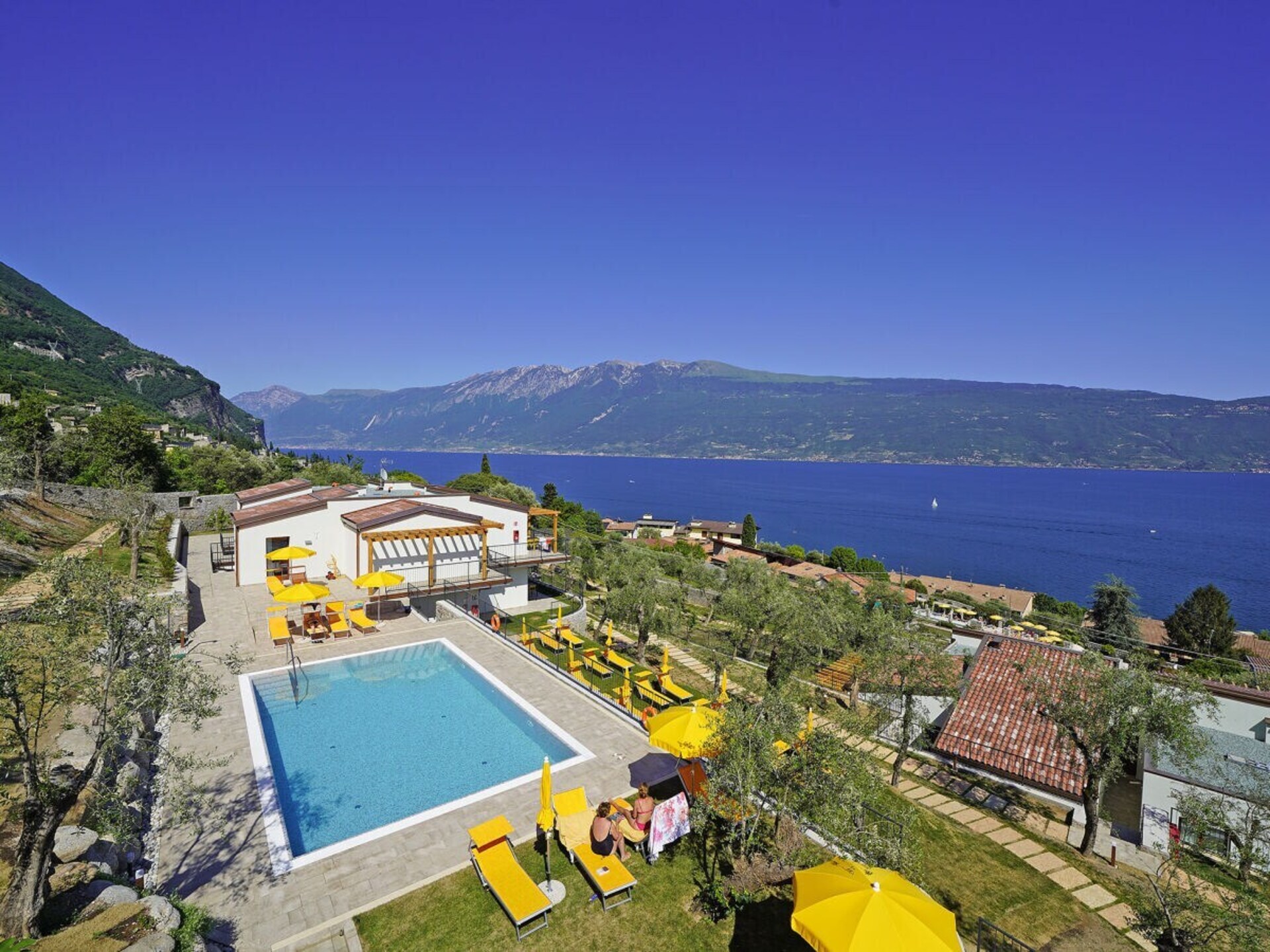 Modern vakantiehuis tussen olijfgaarden met panoramisch uitzicht op het Gardameer - foto 39