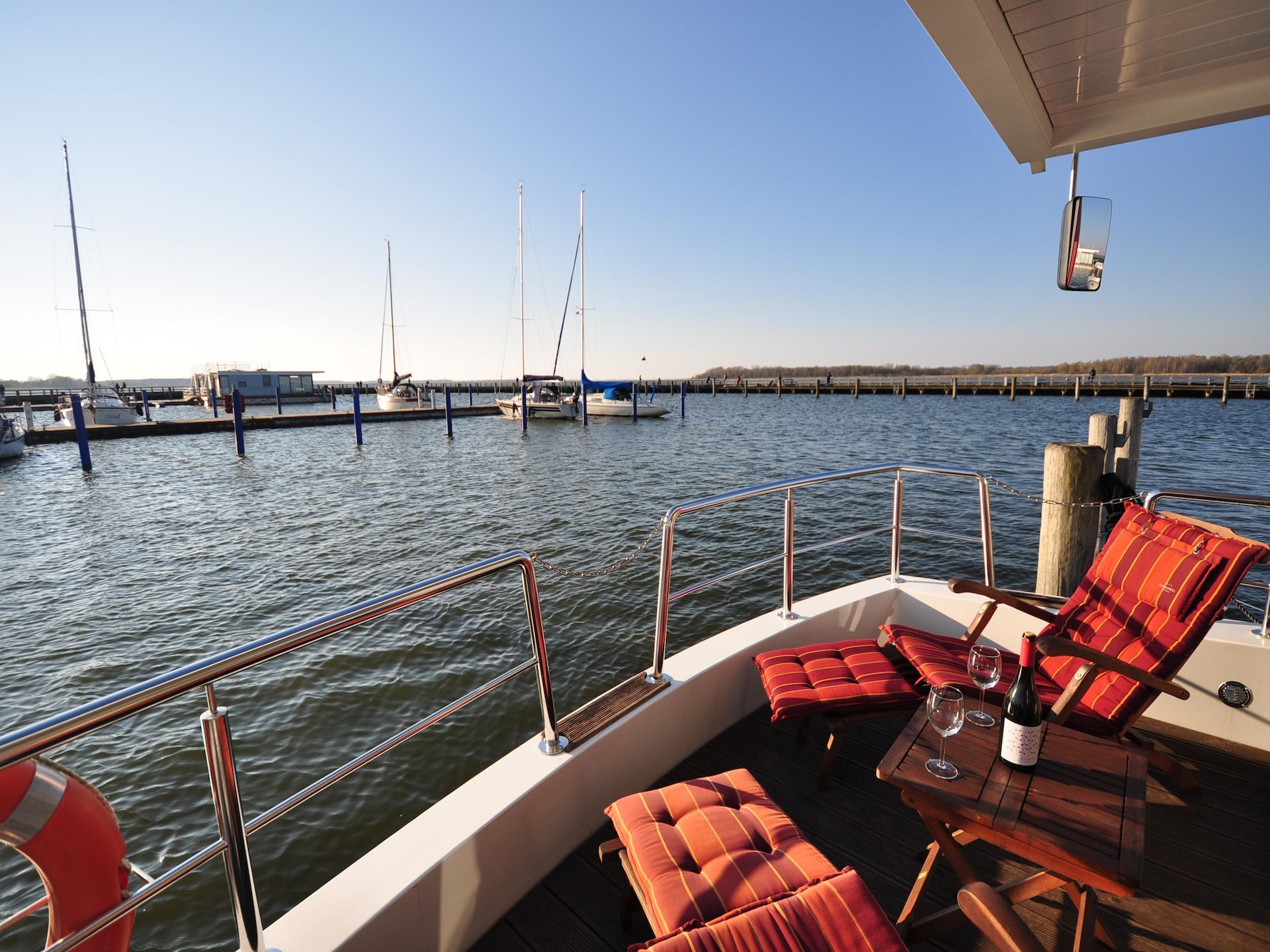 Unieke woonboot Floating House Paula in Ribnitz-Damgarten - foto 28