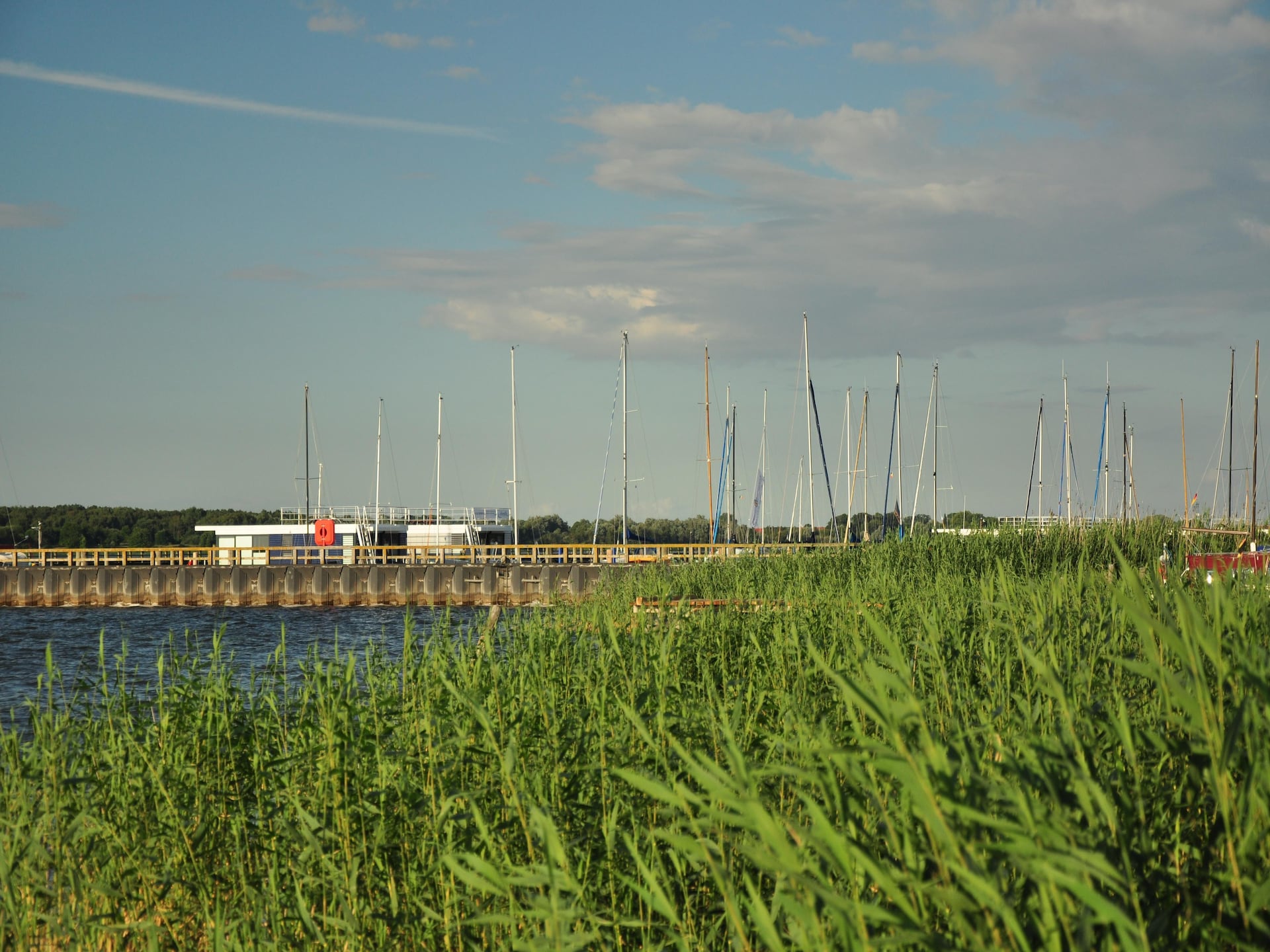Unieke woonboot Floating House Paula in Ribnitz-Damgarten - foto 40