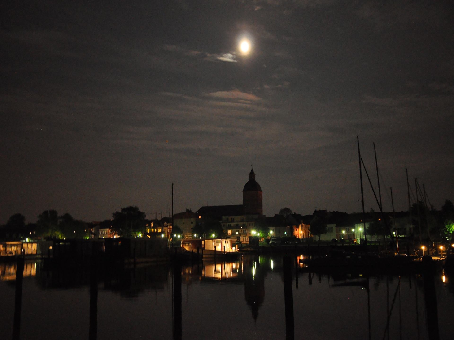 Unieke vakantie op het water: Woonboot Charlotte in Ribnitz-Damgarten - foto 36