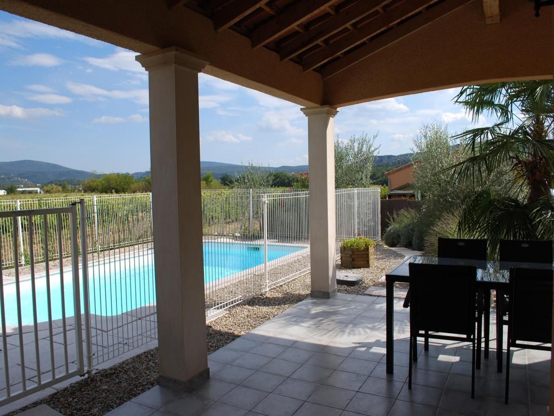 Vrijstaand vakantiehuis met zwembad en panoramisch uitzicht in Sampzon - foto 16