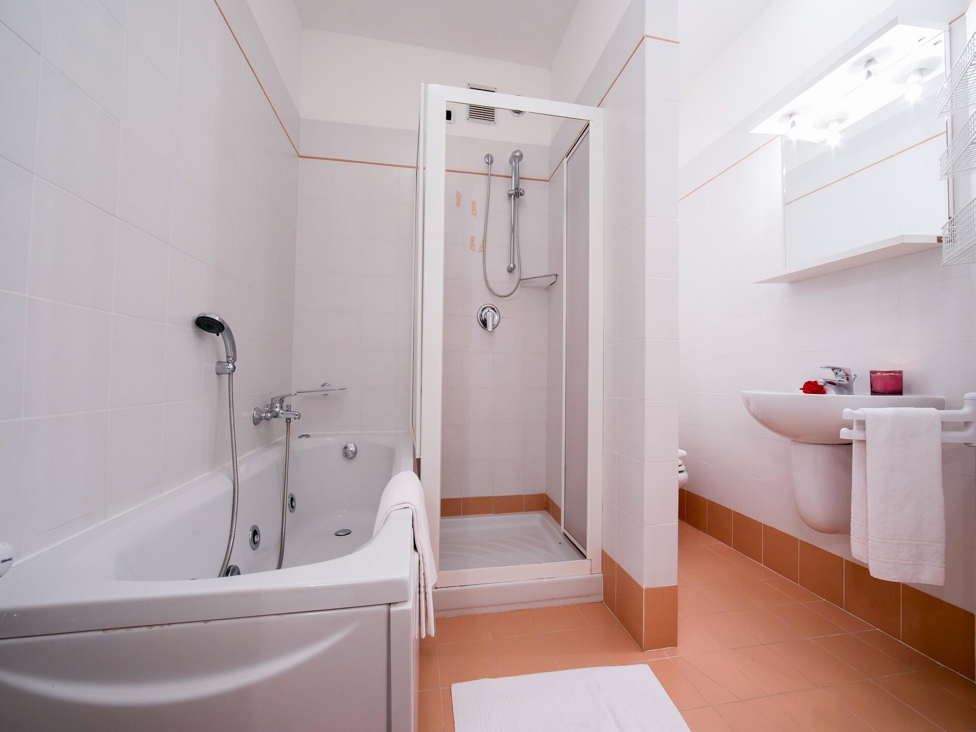 Luxe appartement met uitzicht op het Lago di Lugano in Porlezza - foto 31