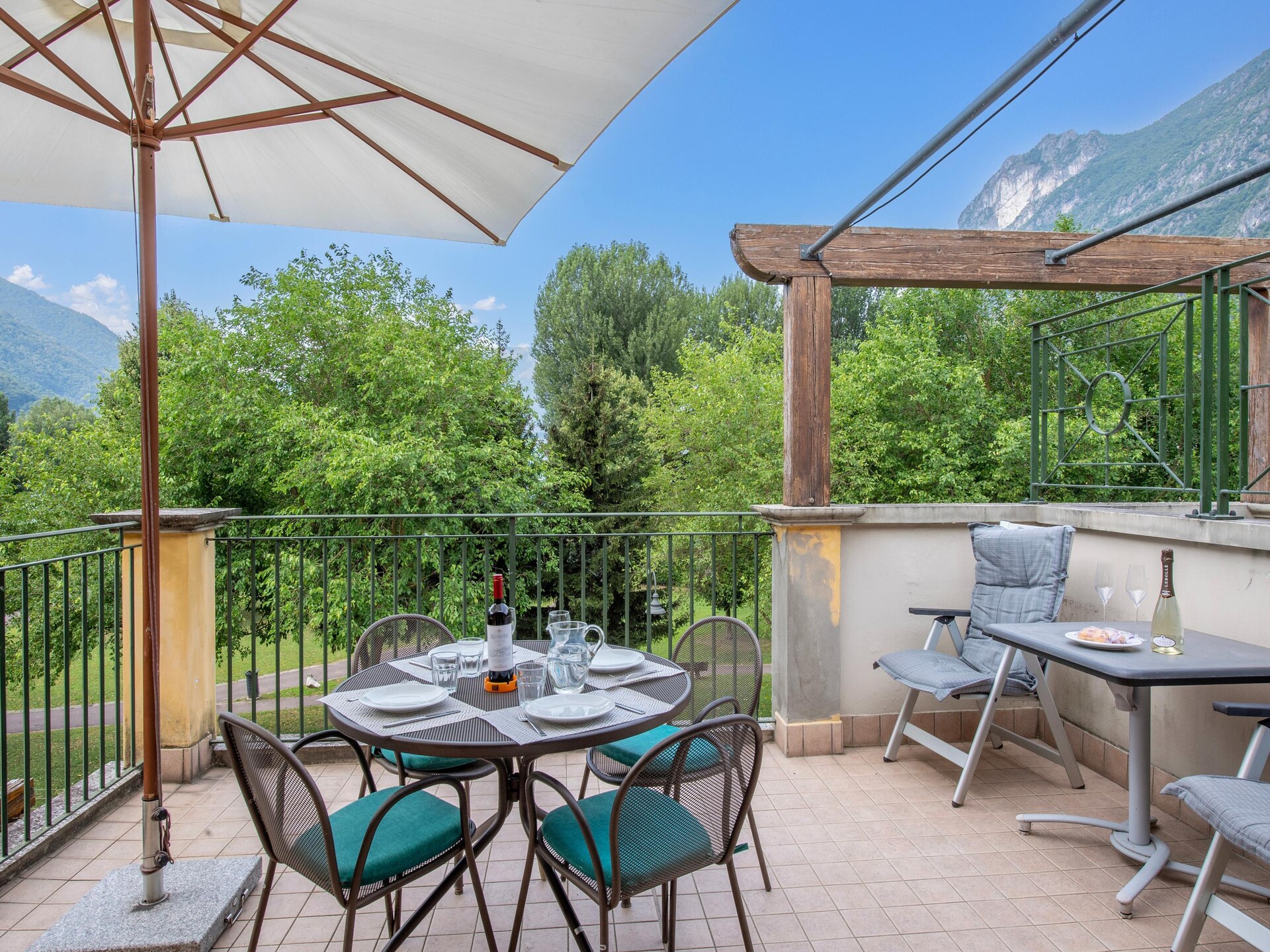 Luxe appartement met uitzicht op het Lago di Lugano in Porlezza · 4 pers. - foto 34