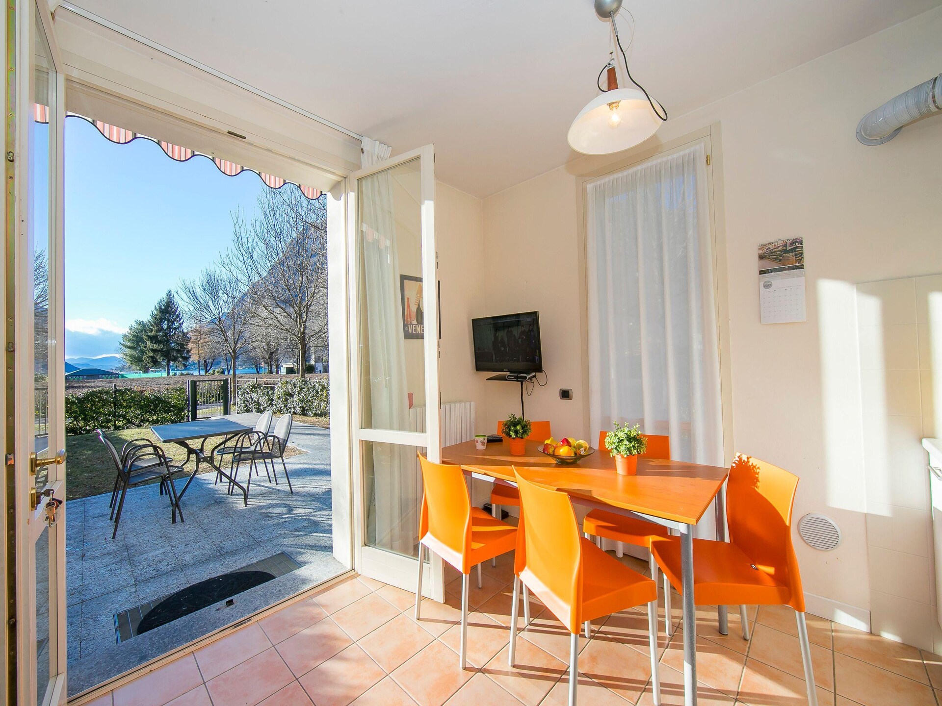 Licht appartement met uitzicht op Lago di Lugano in Porlezza · 4 pers. - foto 14