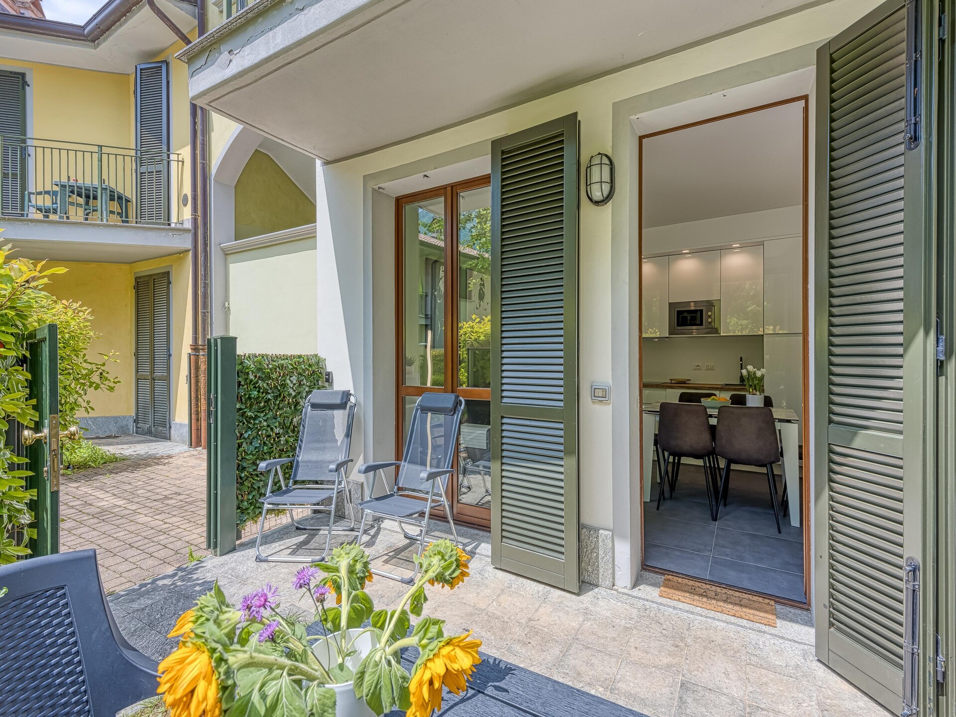 Luxe stacaravan voor 4 personen aan het Lago di Lugano in Porlezza - foto 2