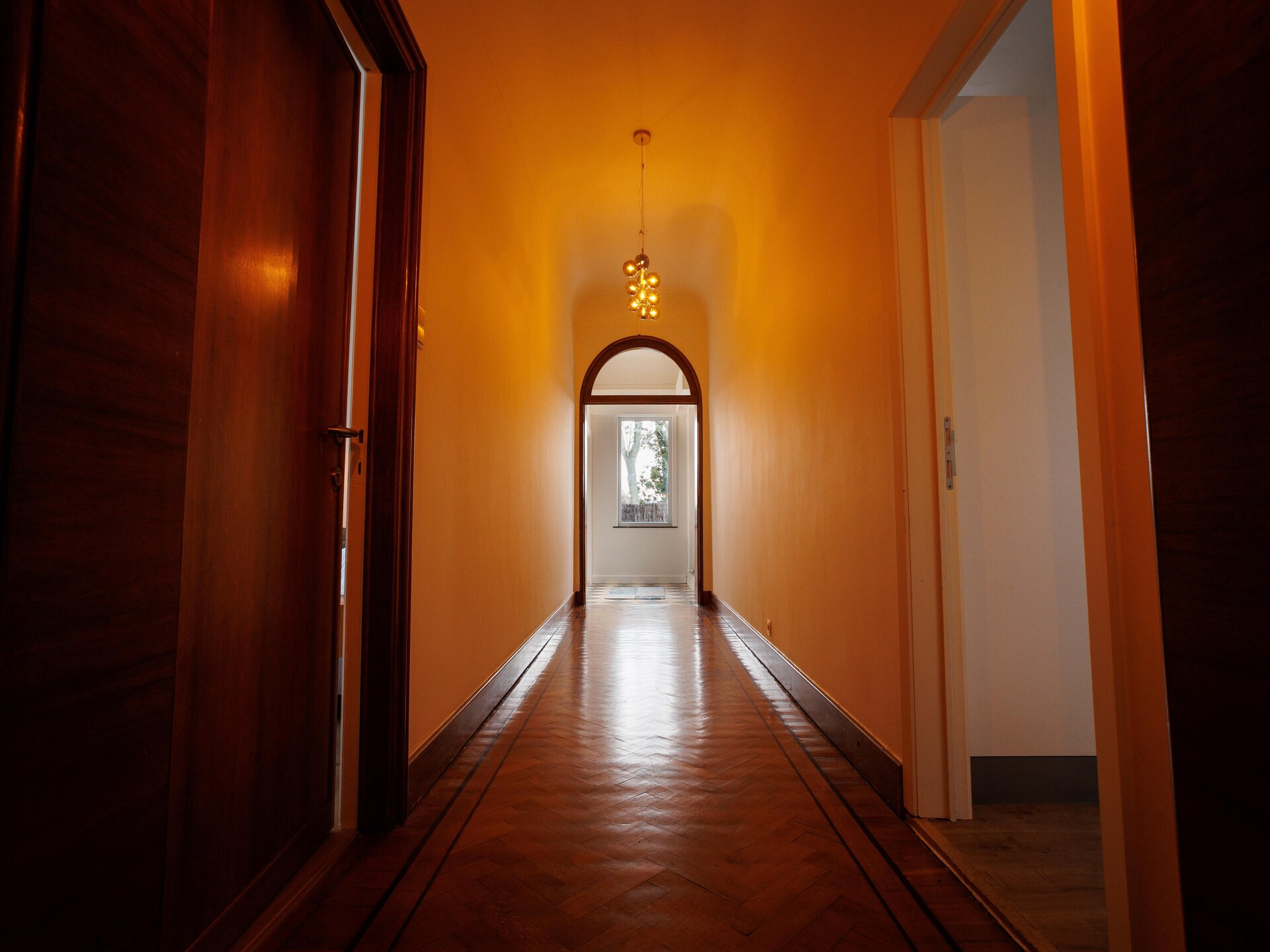 Royaal 4-persoons loftappartement van 200 m² in Zwevegem - foto 17