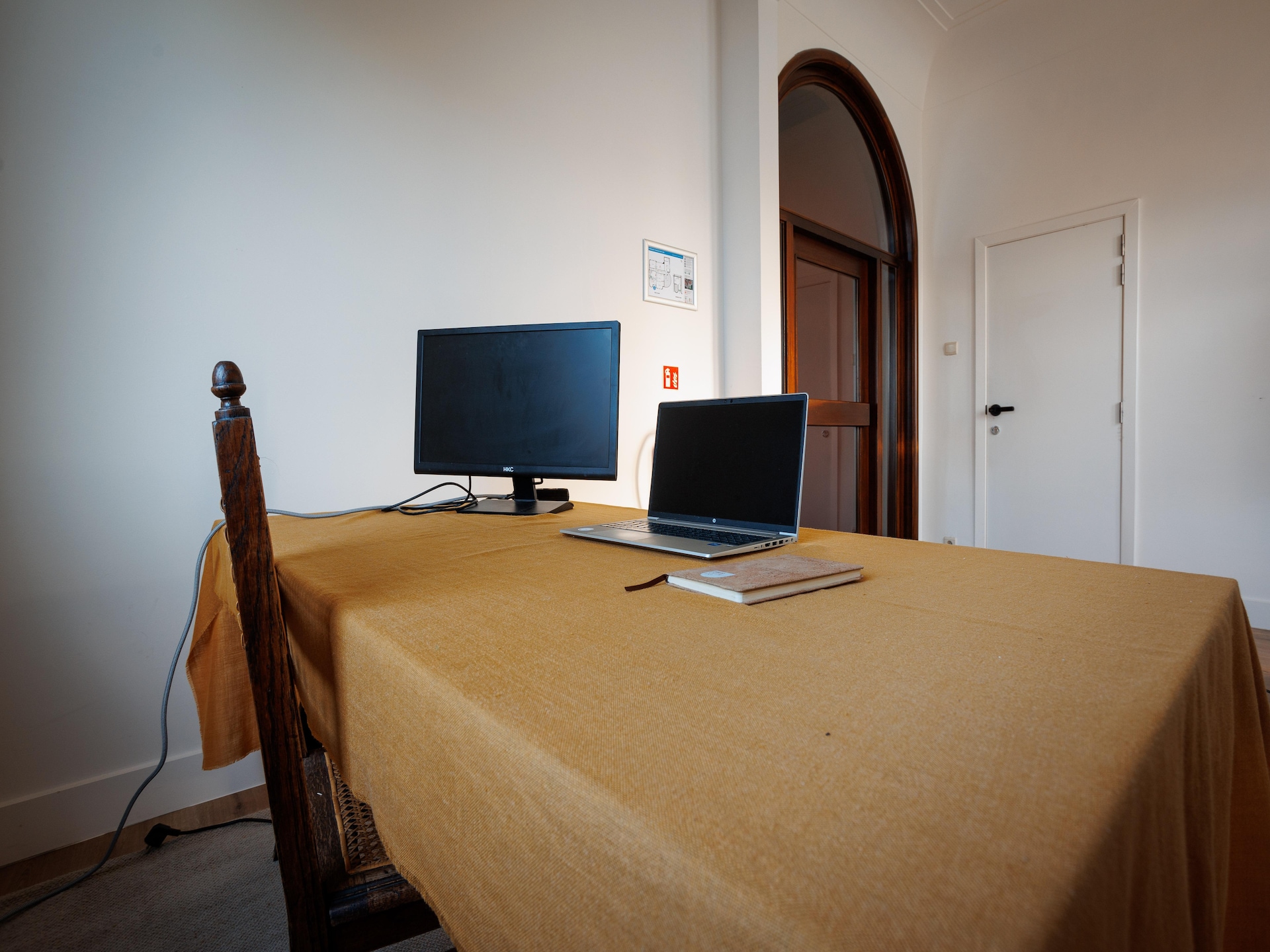 Royaal 4-persoons loftappartement van 200 m² in Zwevegem - foto 16