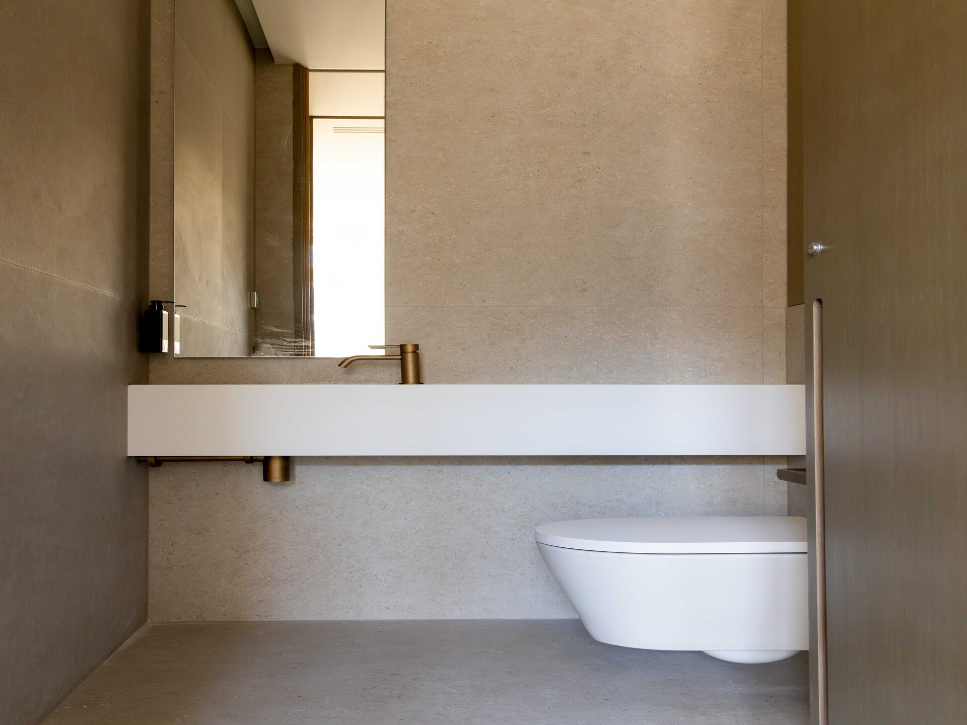 Stijlvol gerenoveerd appartement van 80m² bij de Champs-Élysées - foto 10