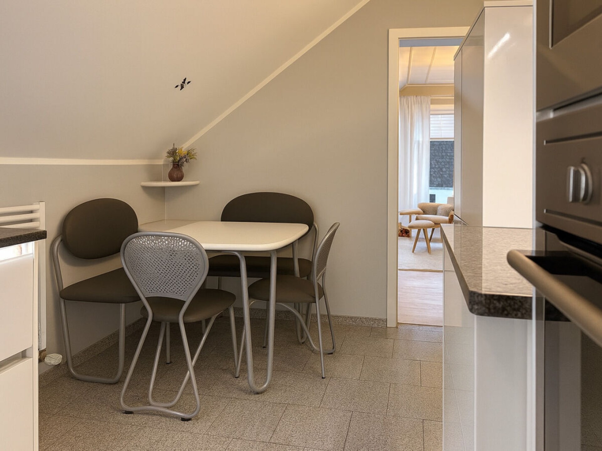 4-persoons vakantiehuis in Vöhl met ruim balkon en luxe keuken - foto 14