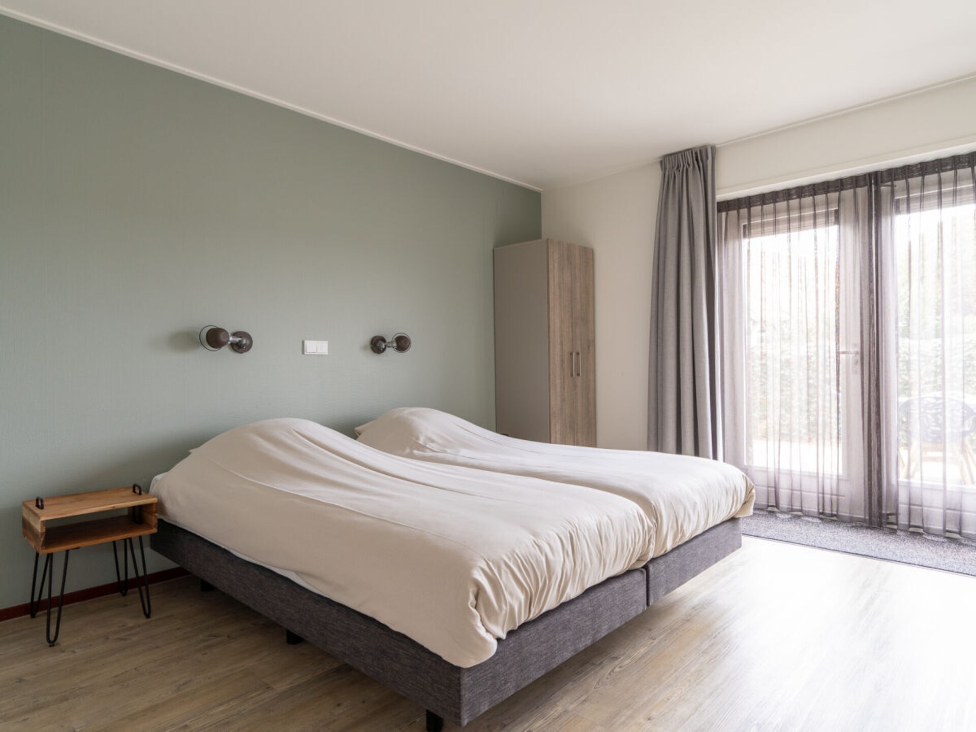 Authentiek vakantiehuis met bubbelbad en open haard in Hollum - foto 11