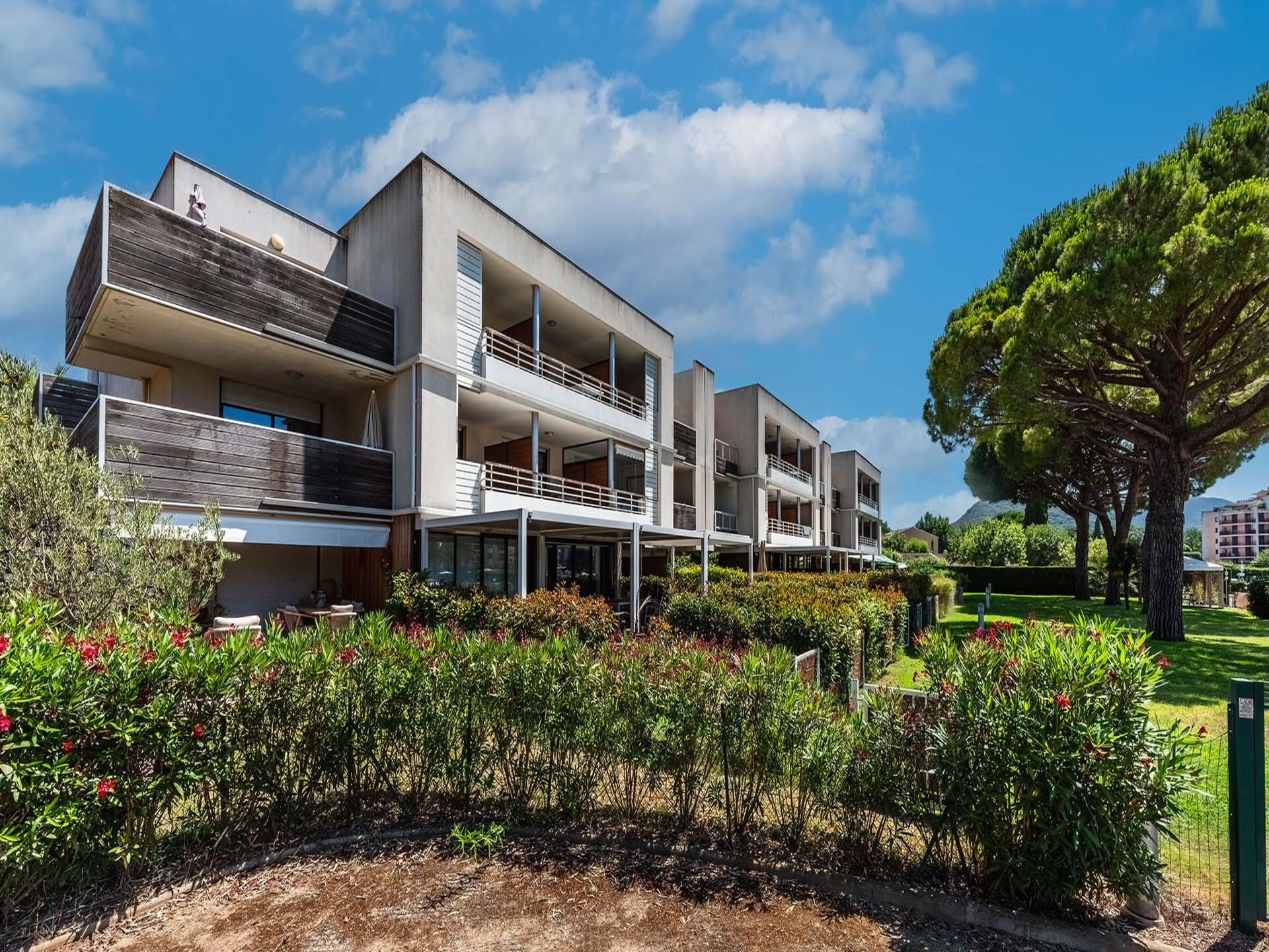 Zeezicht appartement in Mandelieu-la-Napoule, op 1 km van het strand - foto 1