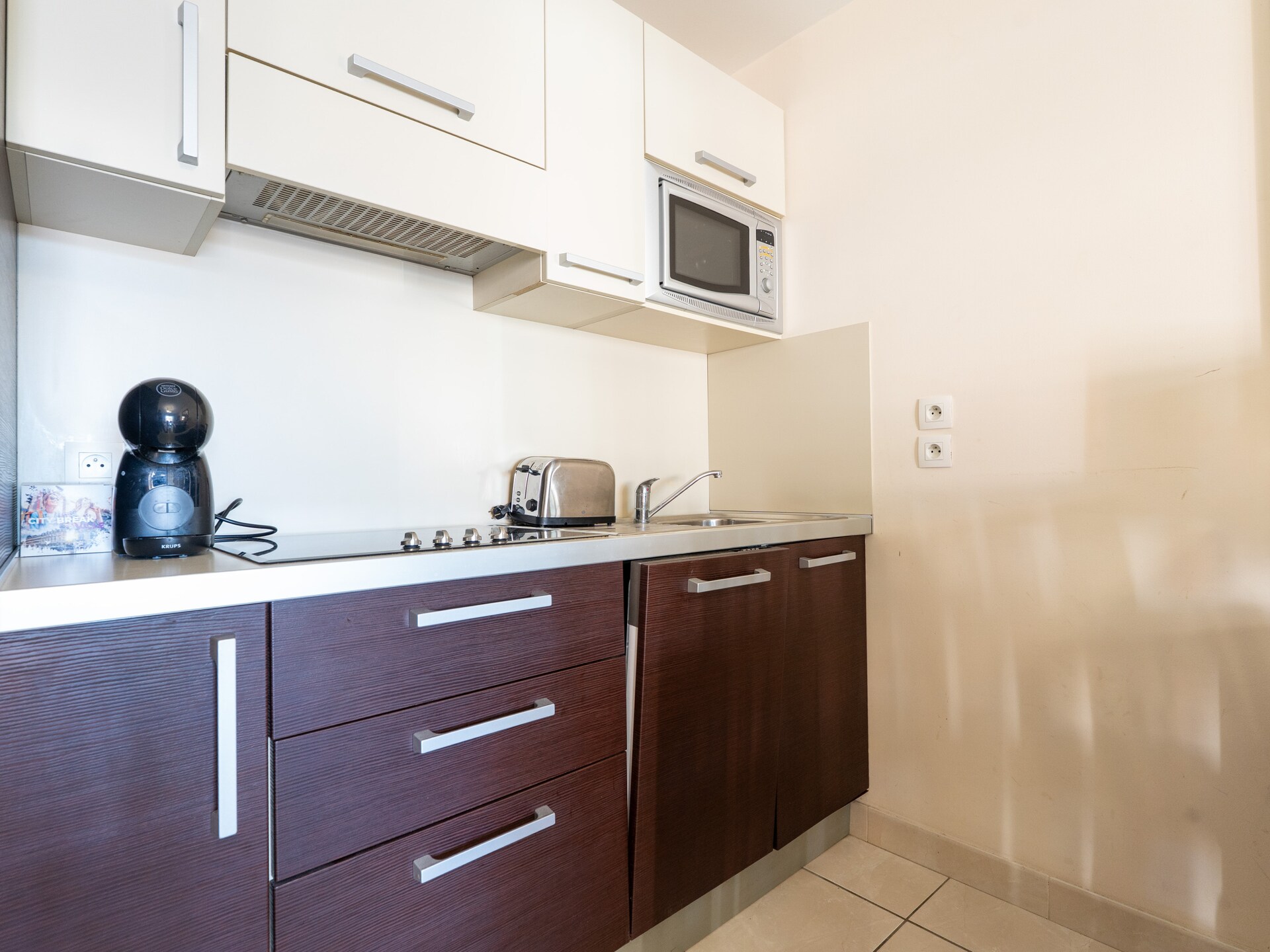 4-persoons appartement in Mandelieu-la-Napoule nabij het strand - foto 3