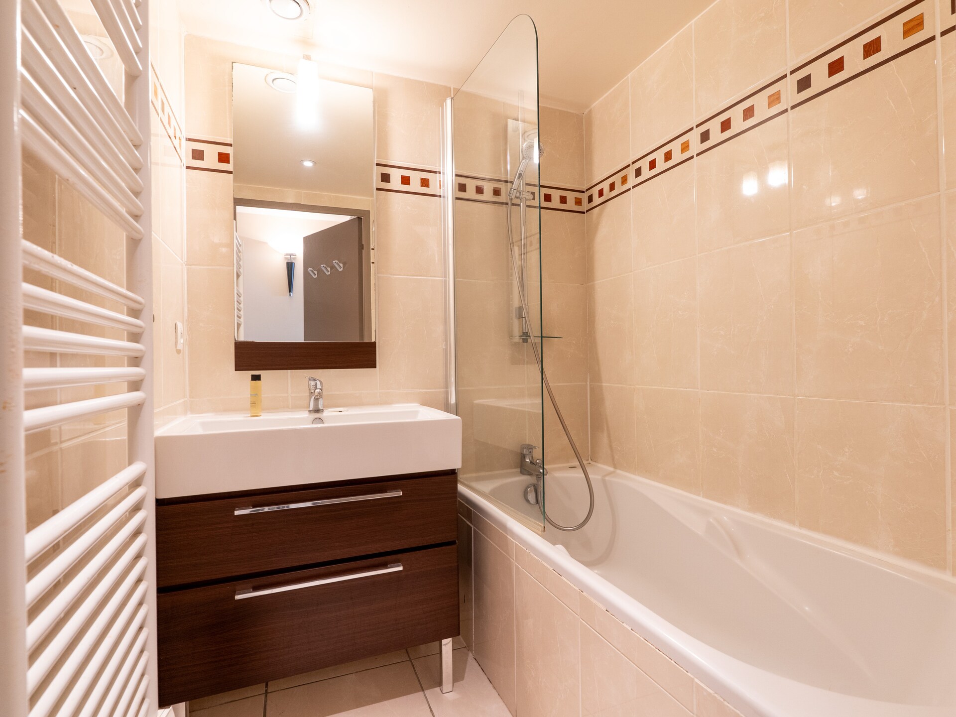 4-persoons appartement in Mandelieu-la-Napoule nabij het strand - foto 6