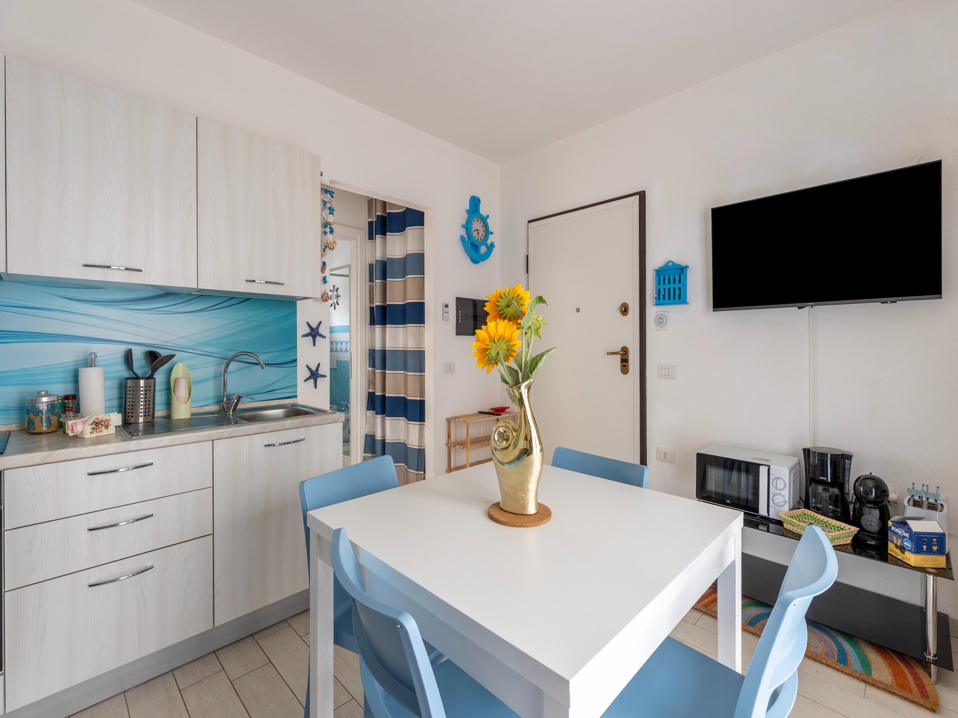 4-persoons appartement met privézwembad in Badesi - foto 9
