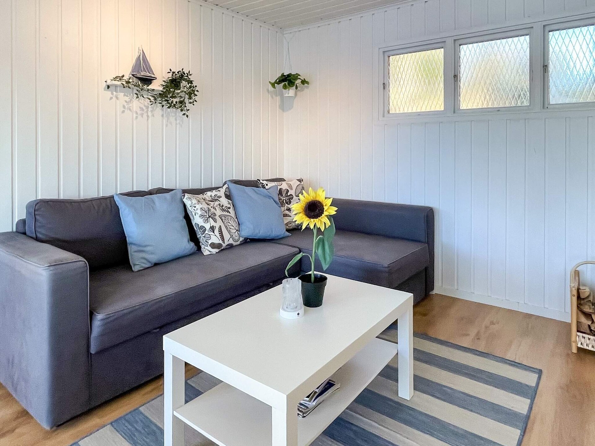 Vrijstaand vakantiehuis met magisch uitzicht op het meer bij Gamleby - foto 35