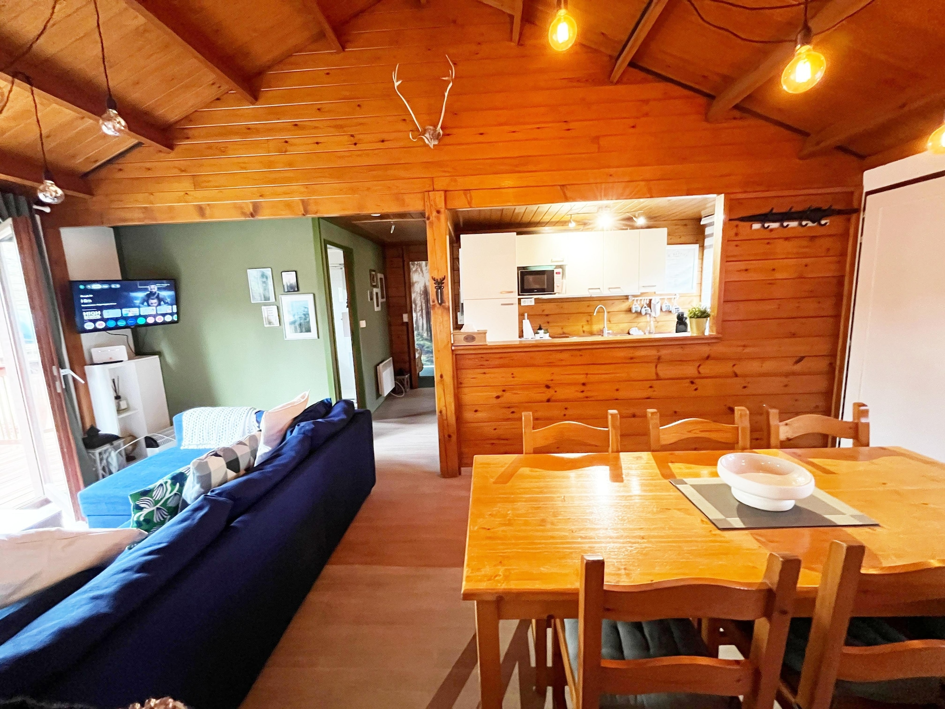 6-persoons chalet in Jupille met privéterras en moderne keuken - foto 10