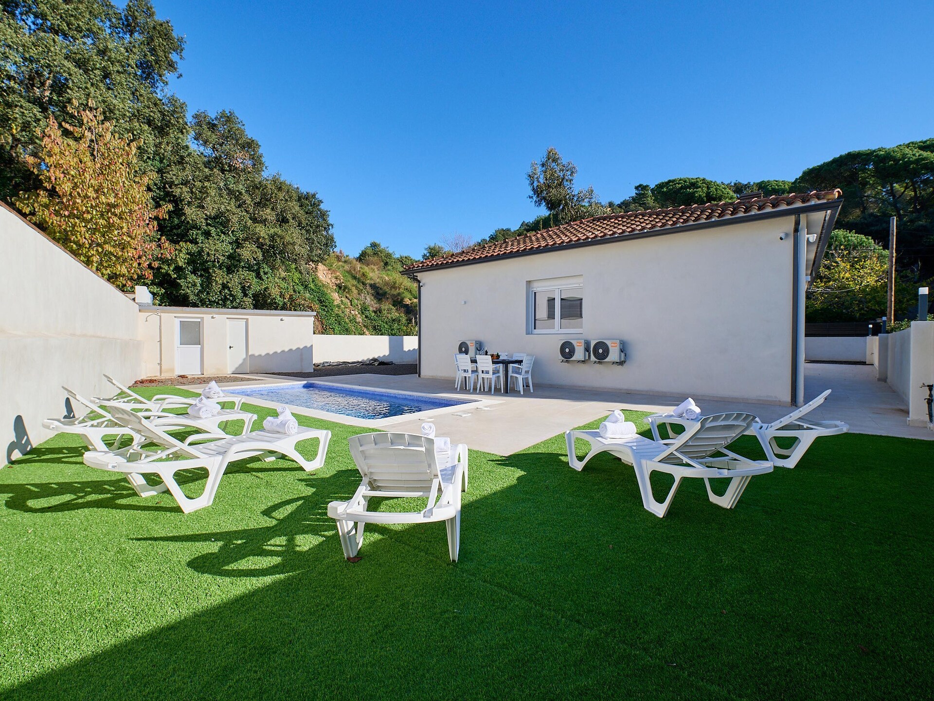 6-persoons moderne villa met privézwembad in Vidreres - foto 22