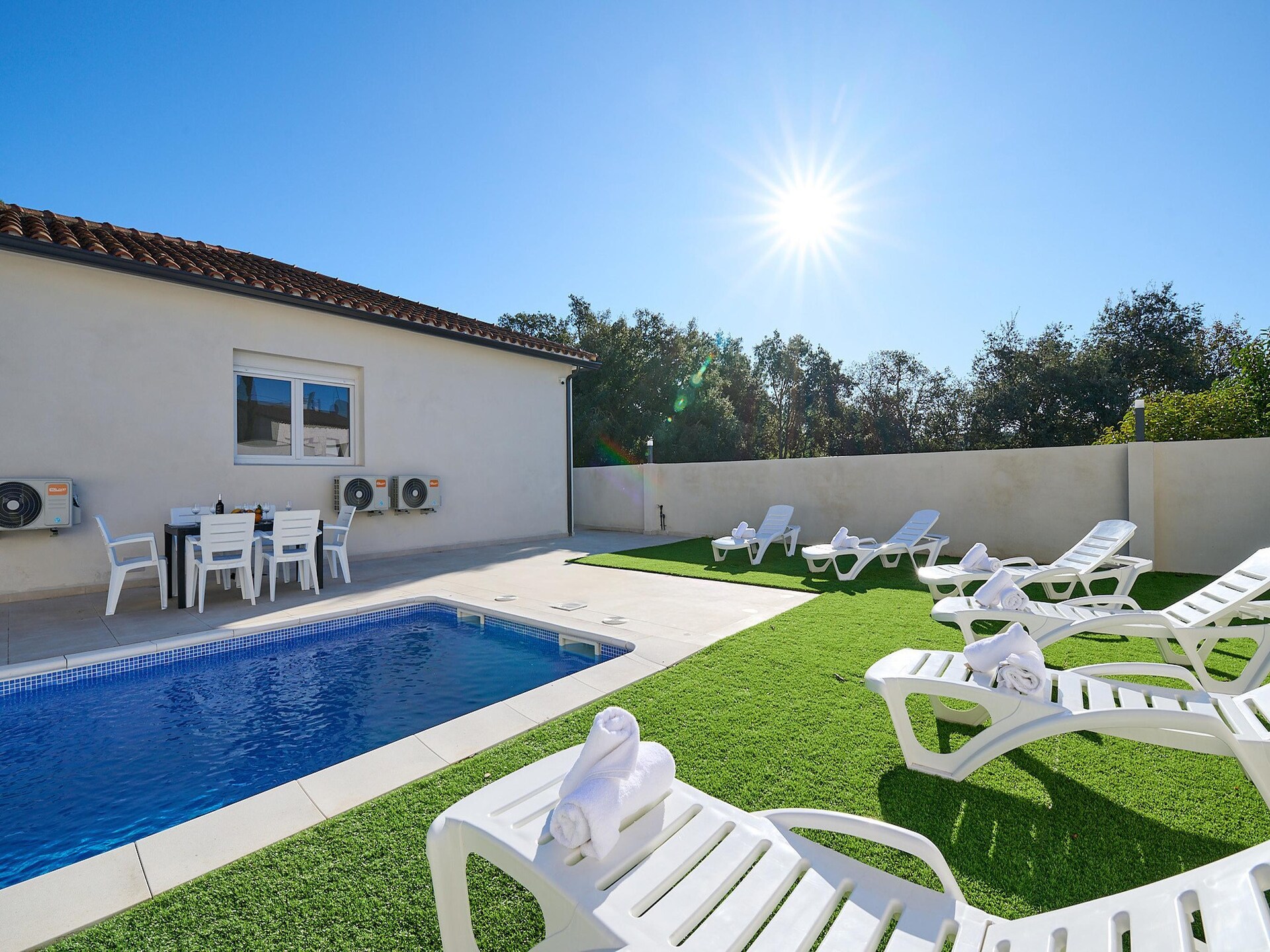6-persoons moderne villa met privézwembad in Vidreres - foto 9