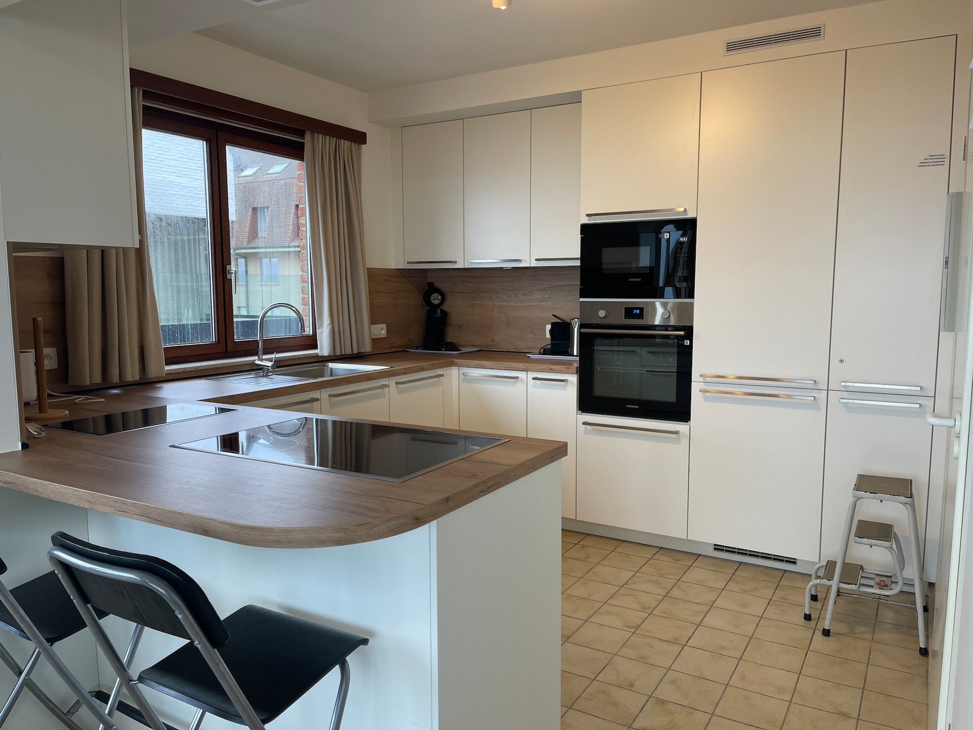 6-persoons appartement direct aan zee in Oostduinkerke - foto 6