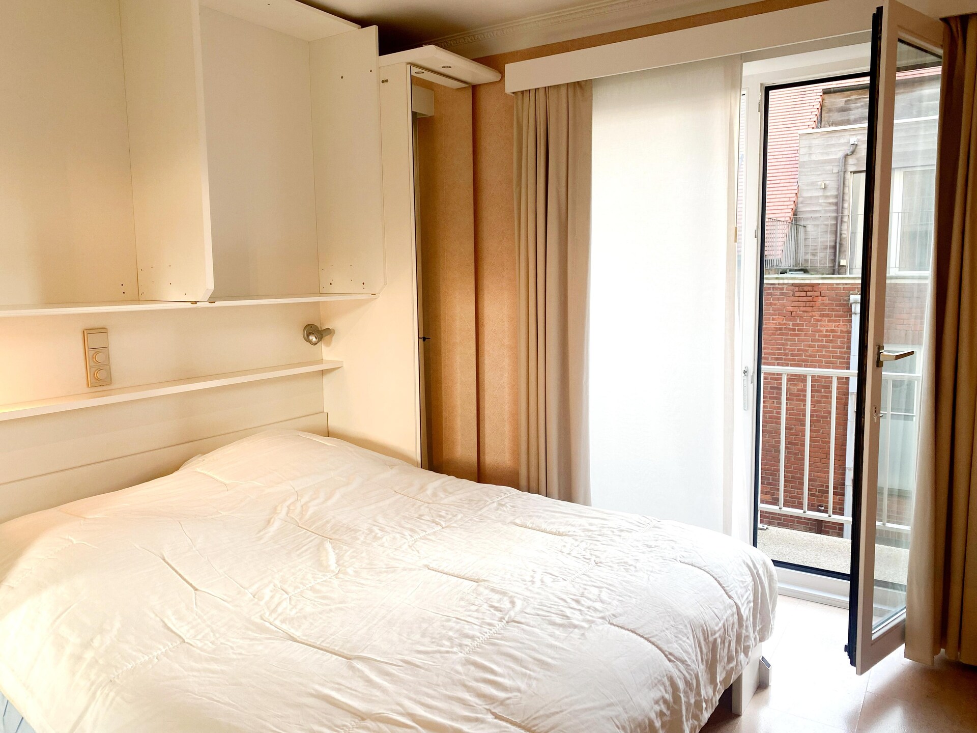 Prachtig appartement met weids zeezicht op de Zeedijk van Nieuwpoort - foto 6
