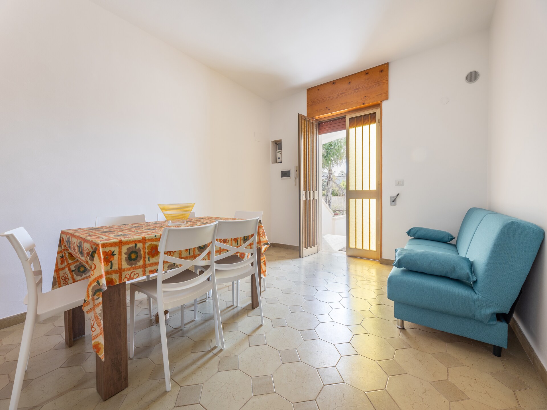 Zonovergoten vakantiehuis op 450 meter van het strand in Marina di Mancaversa - foto 8