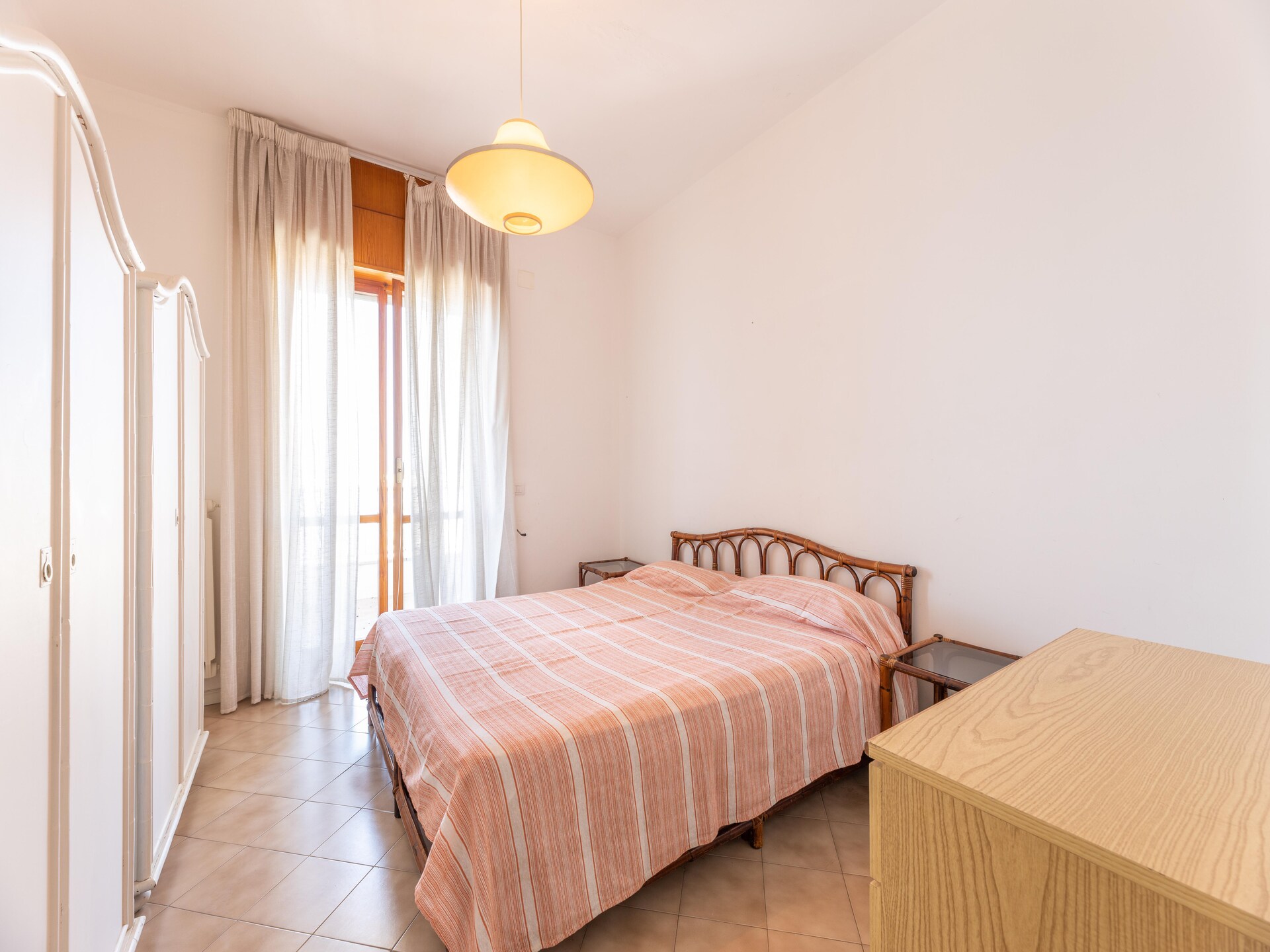 Licht appartement met zeezicht op 450m van het strand in Gallipoli - foto 14