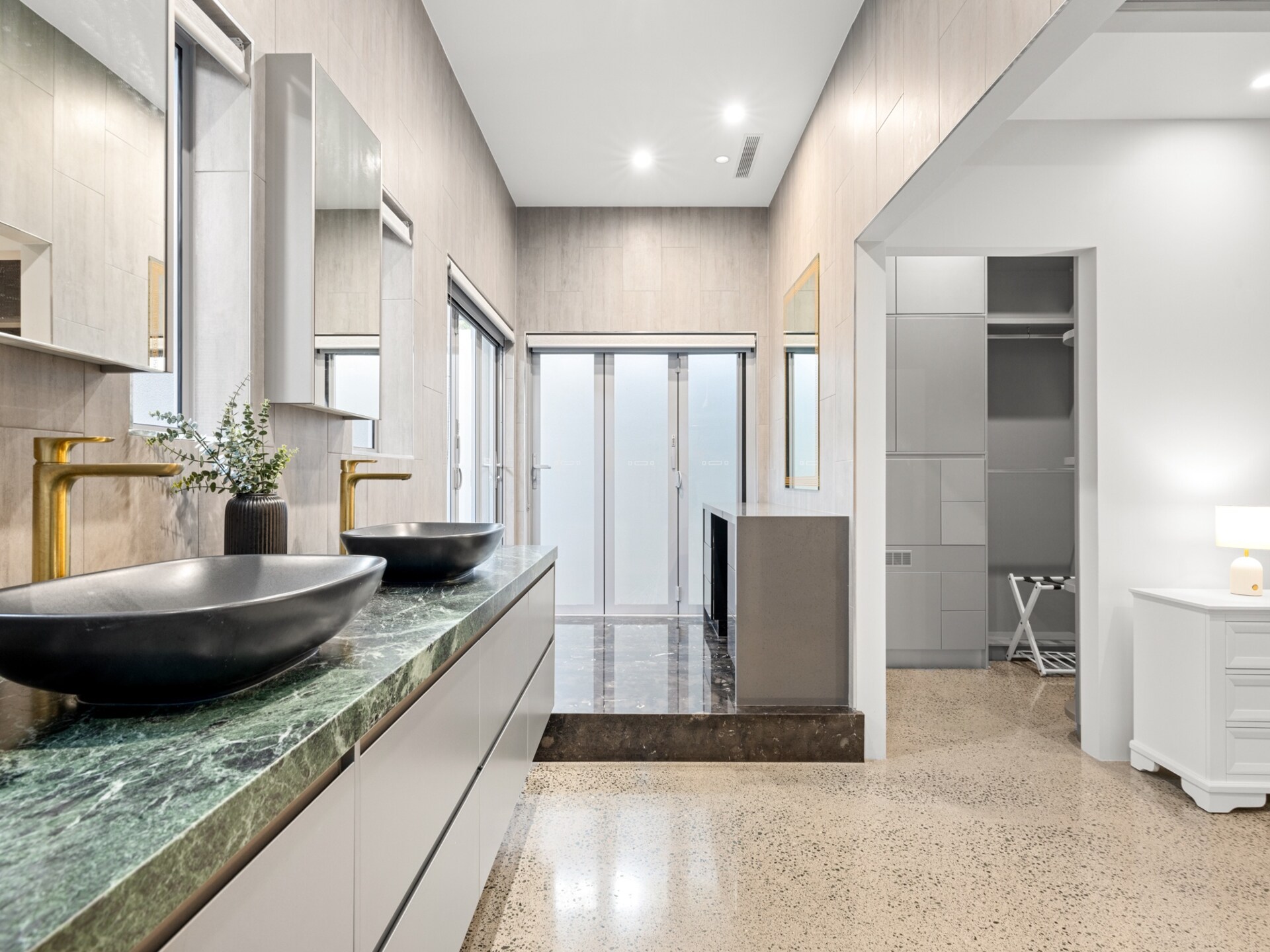 Luxe kustappartement voor 12 in Margate met sauna, tuin en BBQ - foto 14