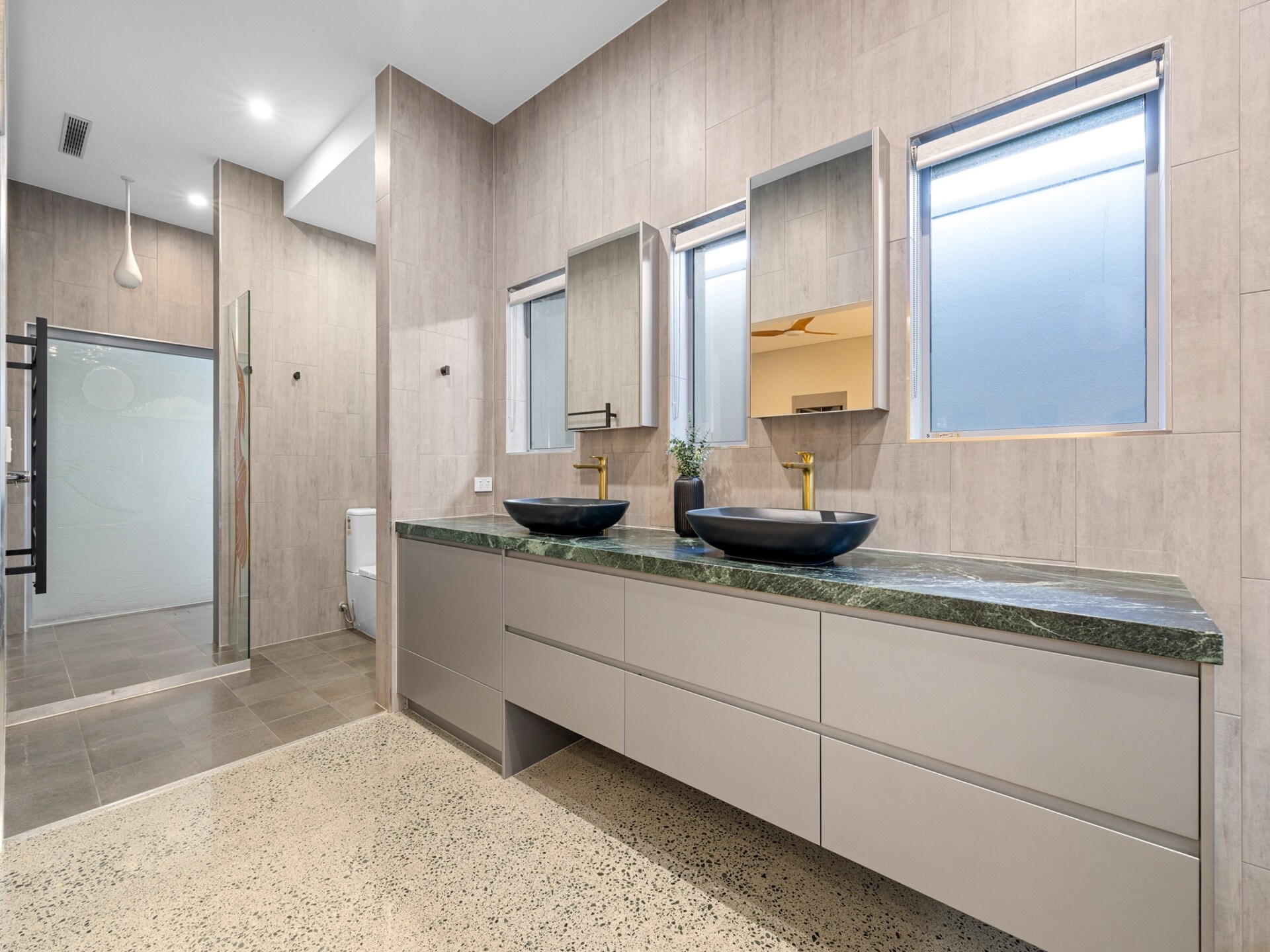 Luxe kustappartement voor 12 in Margate met sauna, tuin en BBQ - foto 15