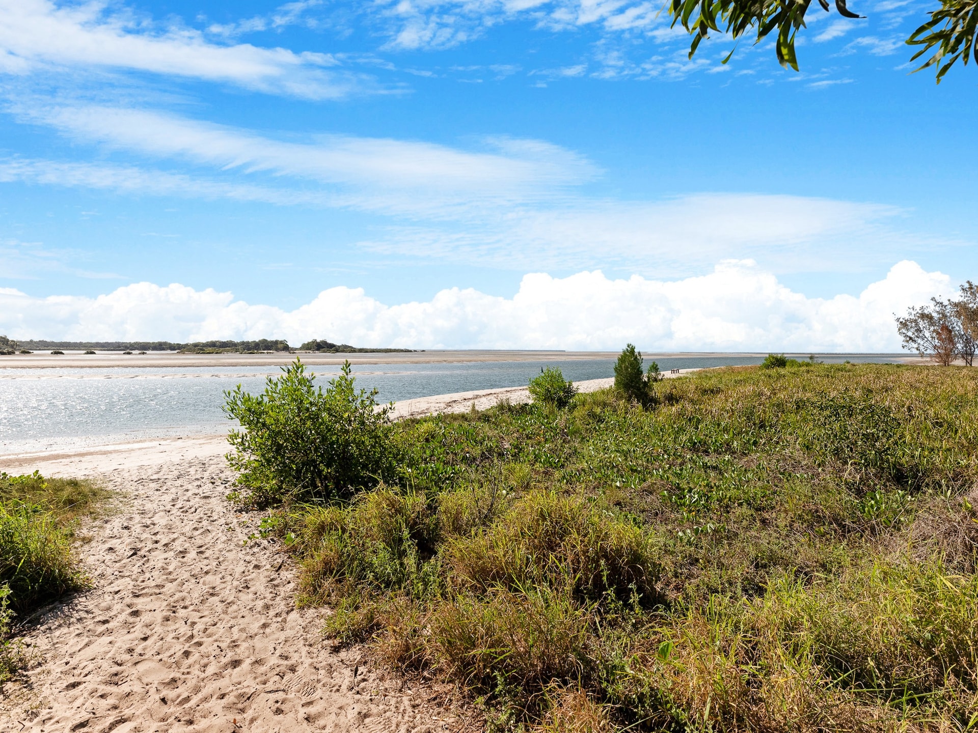 Ruim appartement met zwembad op 3 minuten van het strand in Toogoom - foto 18