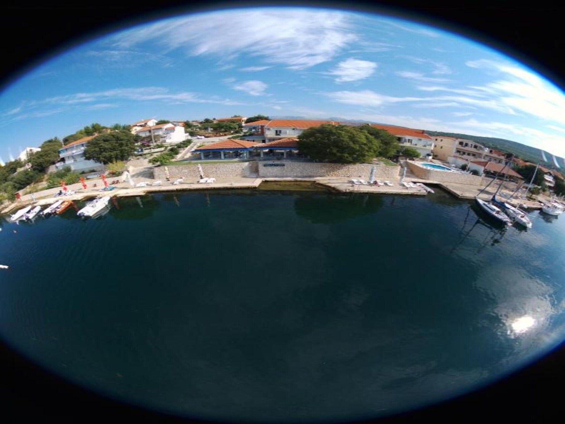 Op 300 m van het strand: sfeervol appartement in Obrovac - foto 28