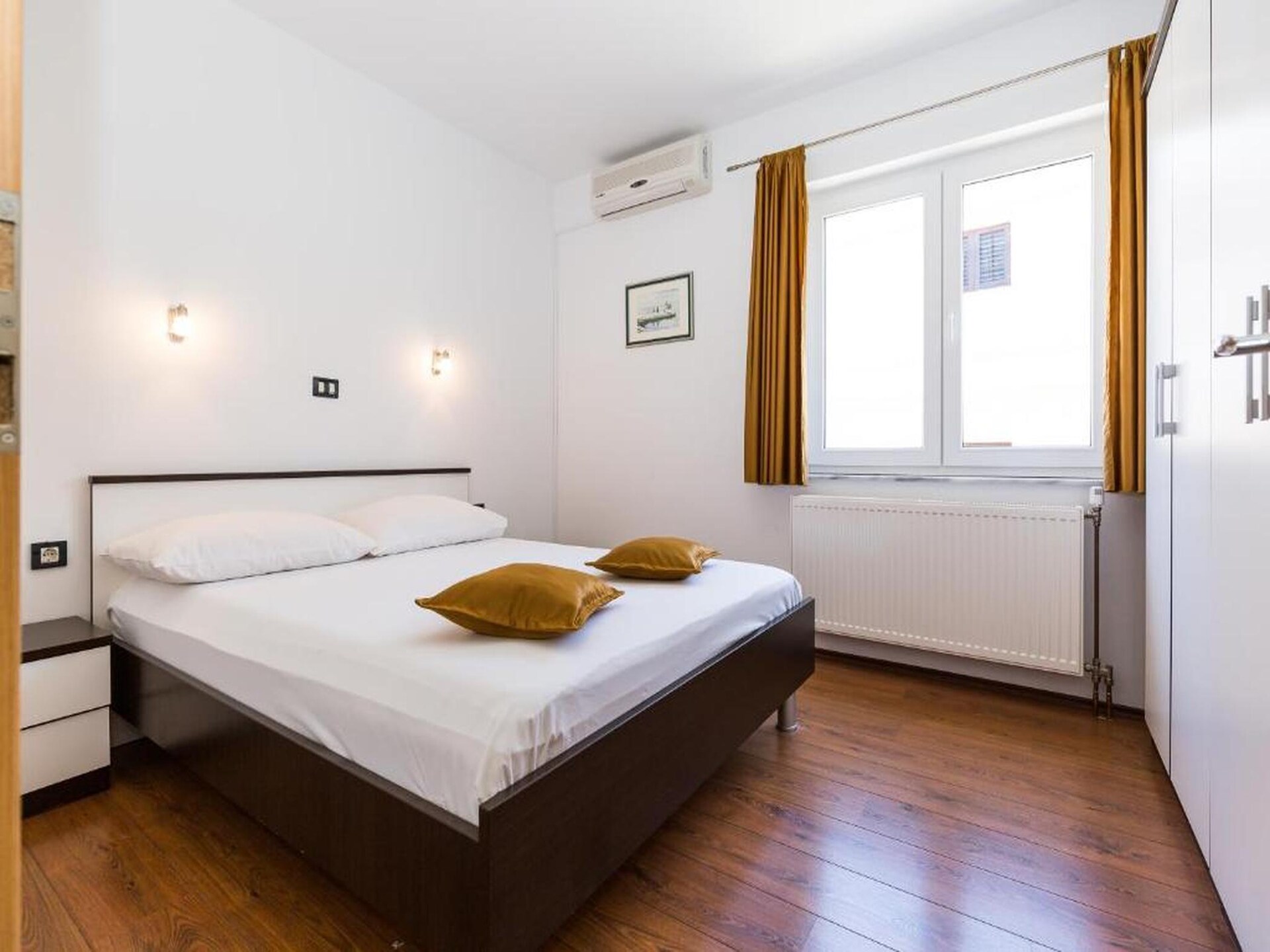 Op 300 m van het strand: gezellig appartement in Obrovac - foto 4