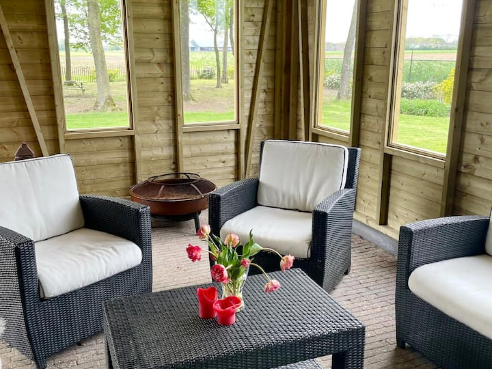 Vrijstaande bosbungalow voor 6 personen in het hart van het Land van Maas en Waal - foto 8