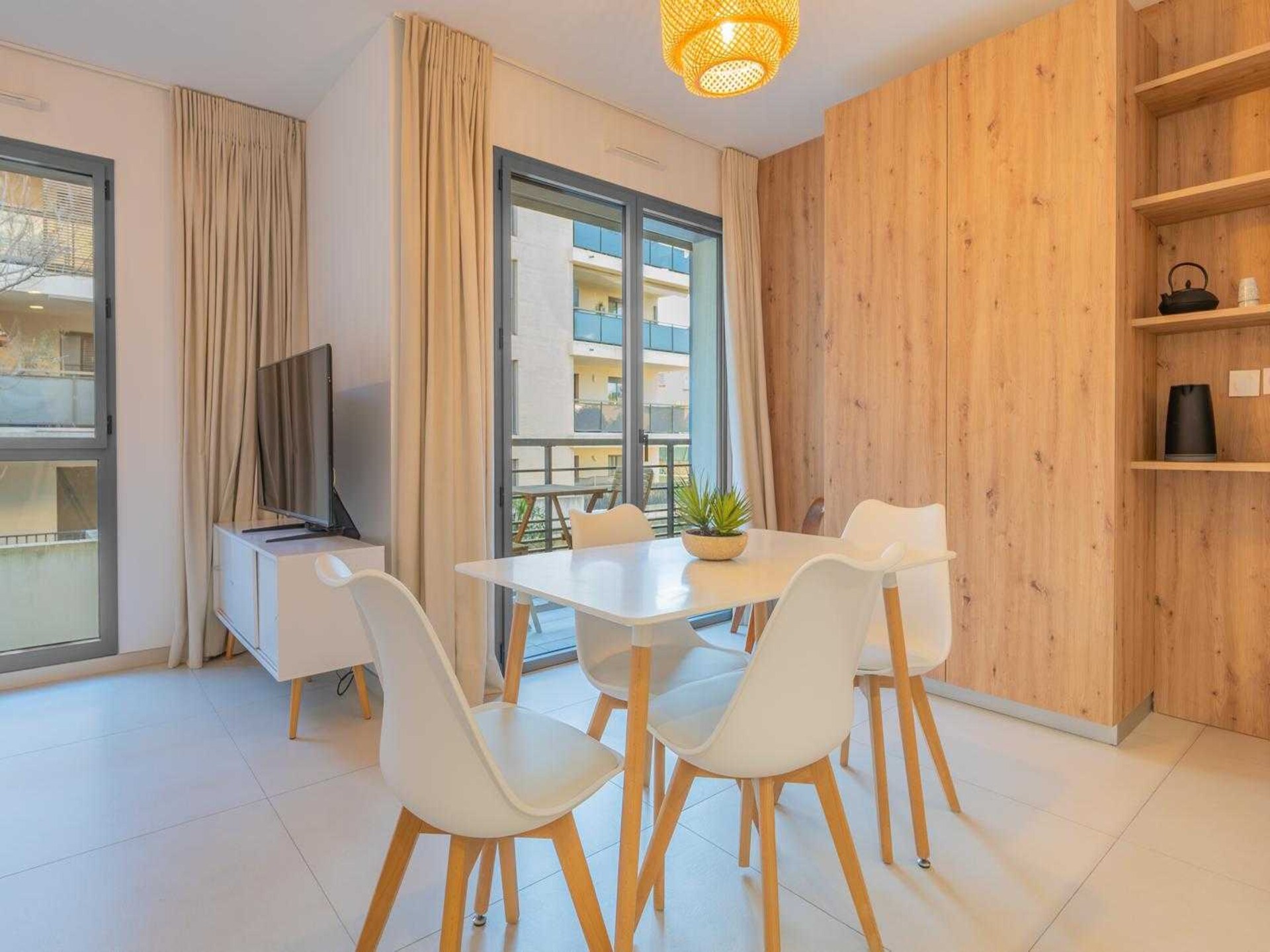 Sfeervolle studio met balkon in het hart van Saint-Tropez - foto 9