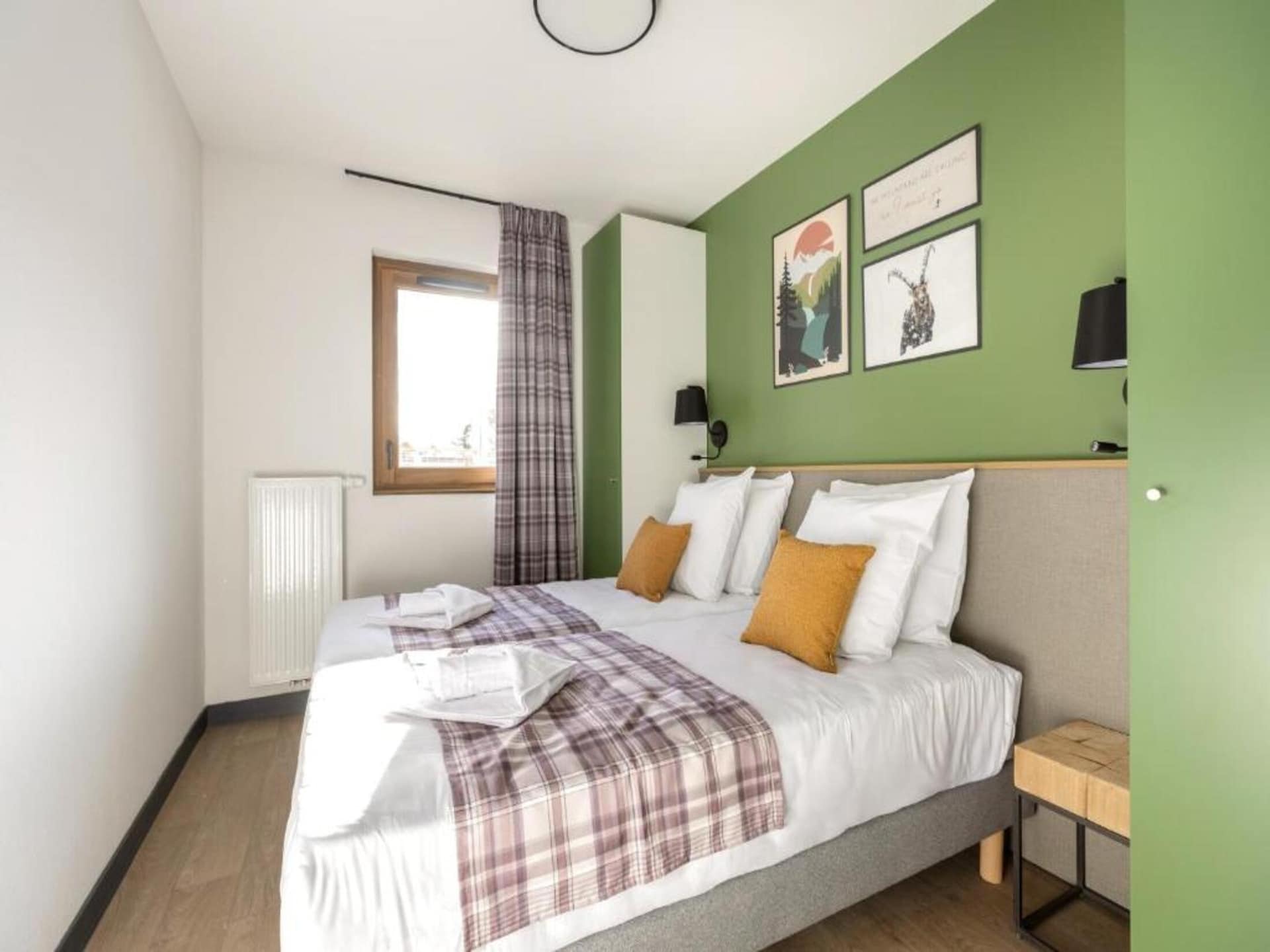 Ruim appartement voor 8 personen met zwembad in La Salle-les-Alpes - foto 9