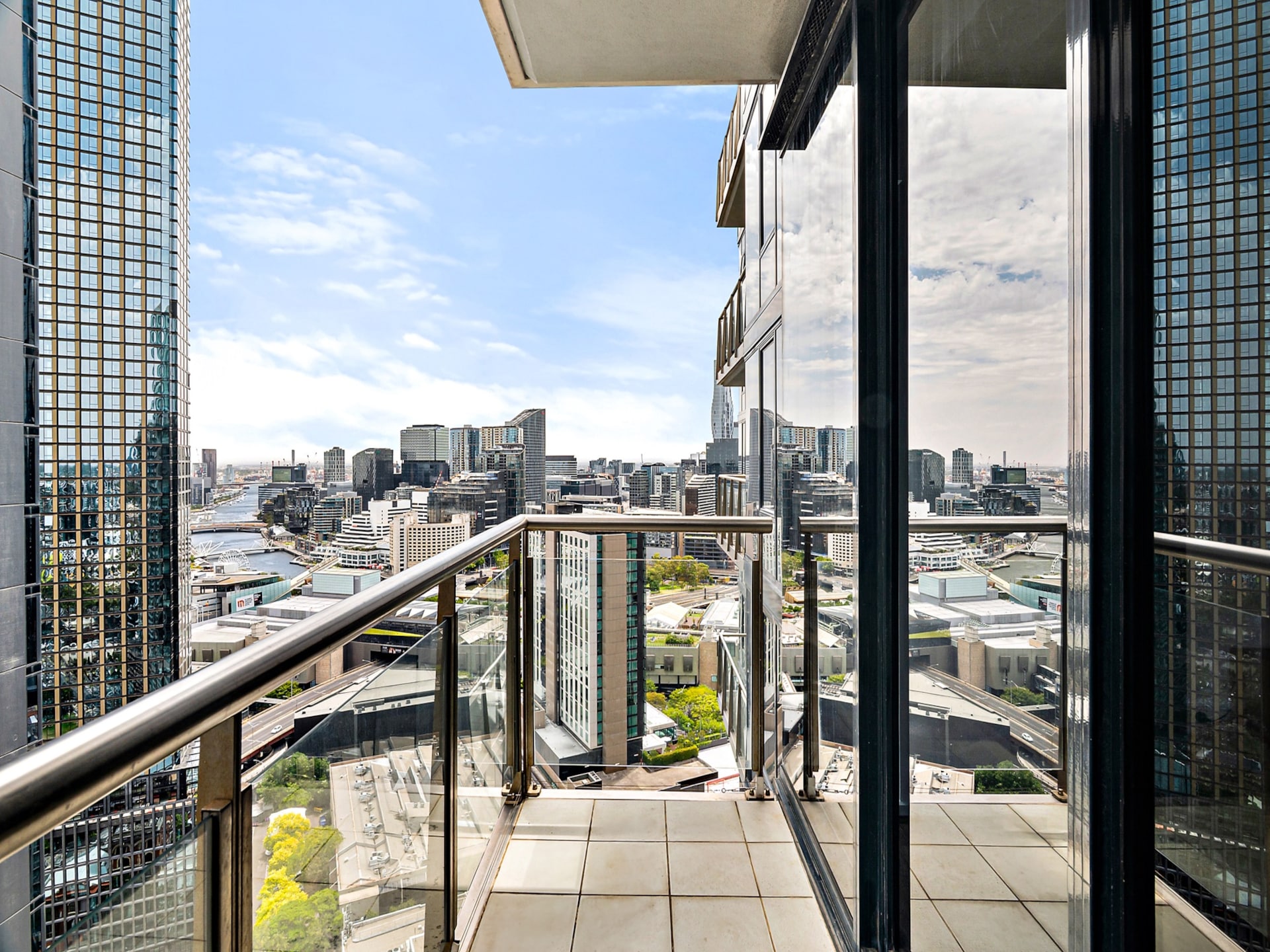 Modern appartement in Southbank met zwembad en fitness - foto 14