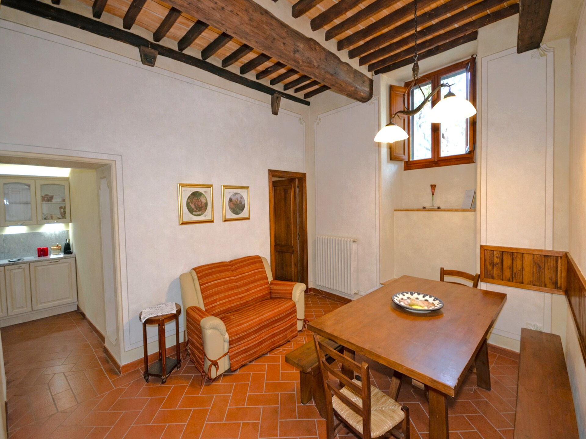 Ruim appartement in Toscaanse heuvels bij Volterra met zwembad en uitzicht - foto 3