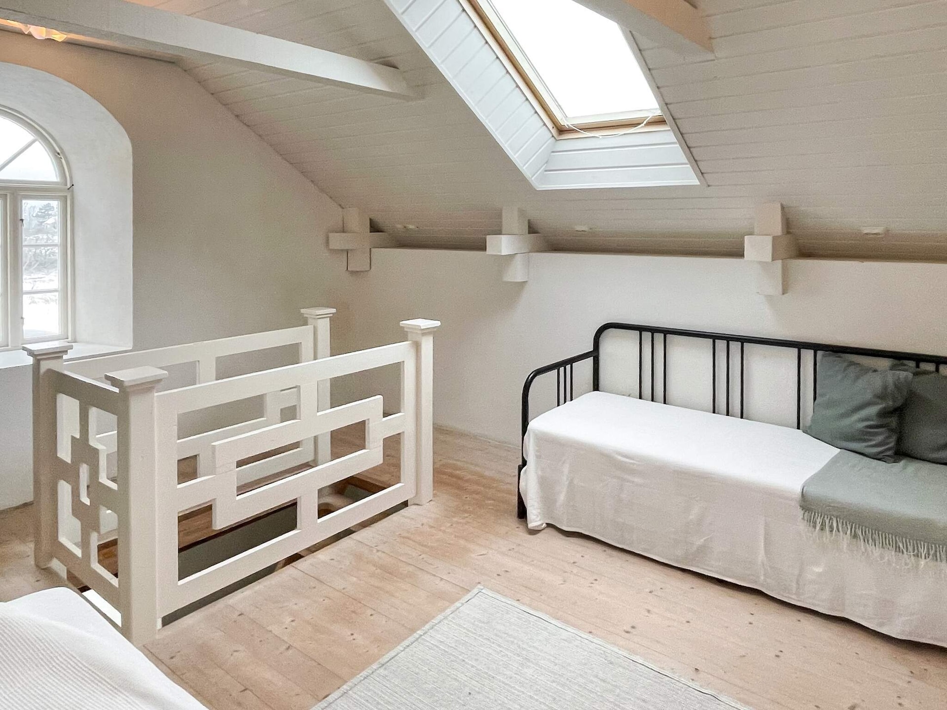Authentiek vakantiehuis op Öland: slapen in een 19e-eeuwse stenen schuur met zwembad - foto 23
