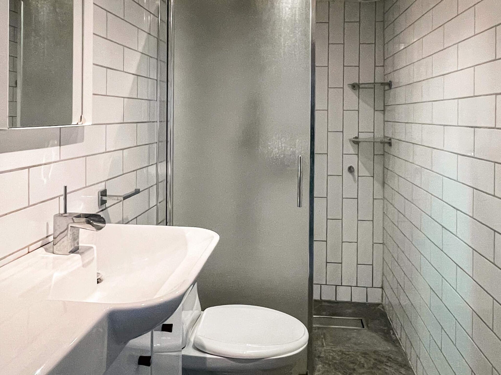 Authentiek vakantiehuis op Öland: slapen in een 19e-eeuwse stenen schuur met zwembad - foto 32