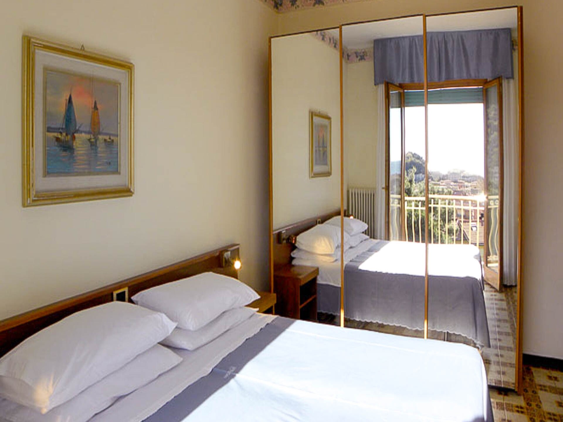 Ruim 3-kamer appartement voor 7 aan de Golf van Pietra Ligure - foto 4