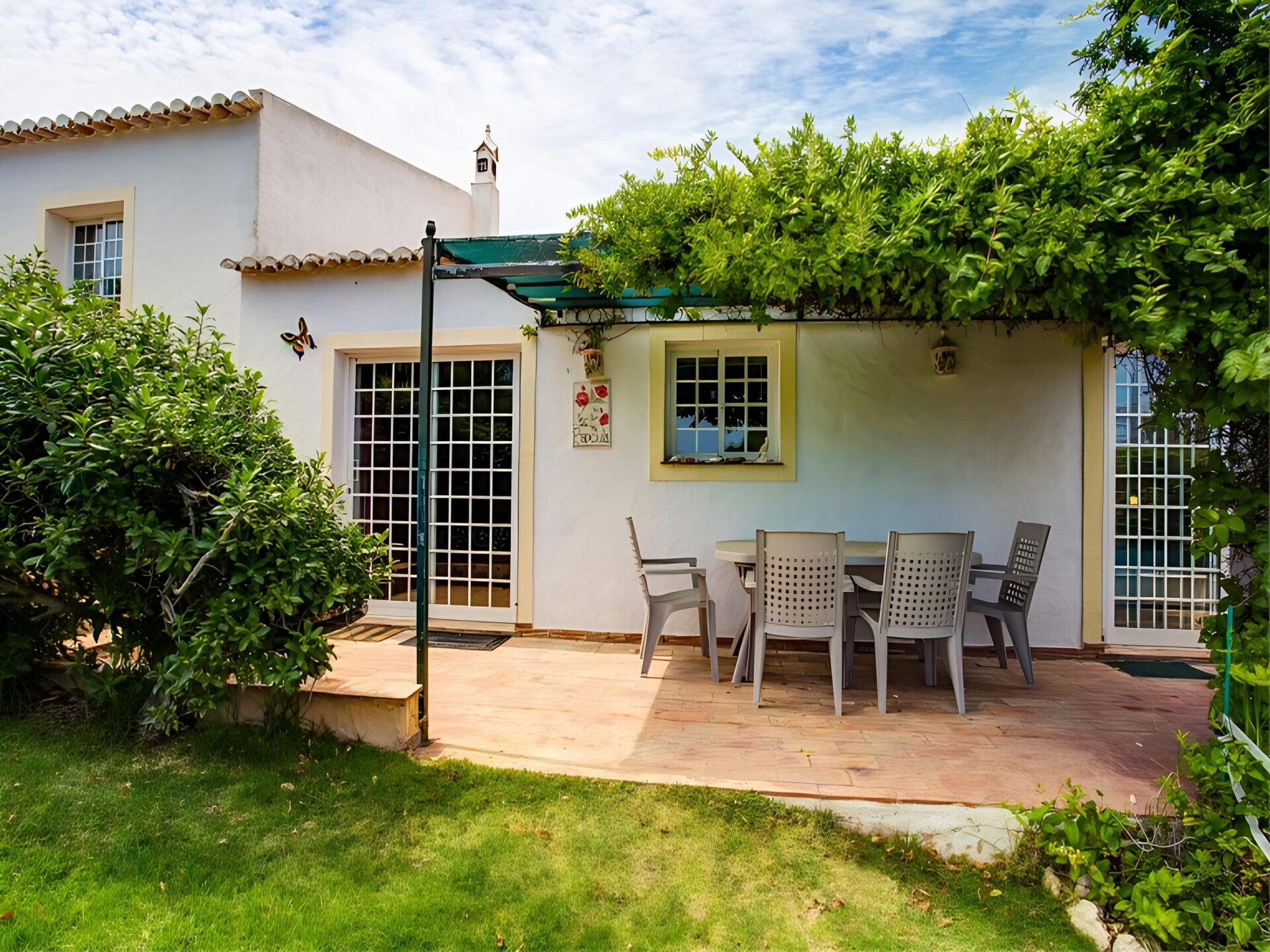 Papoula Apartment in Quinta Velha – Gelijkvloers appartement met tuin en zwembad in Portimão - foto 20