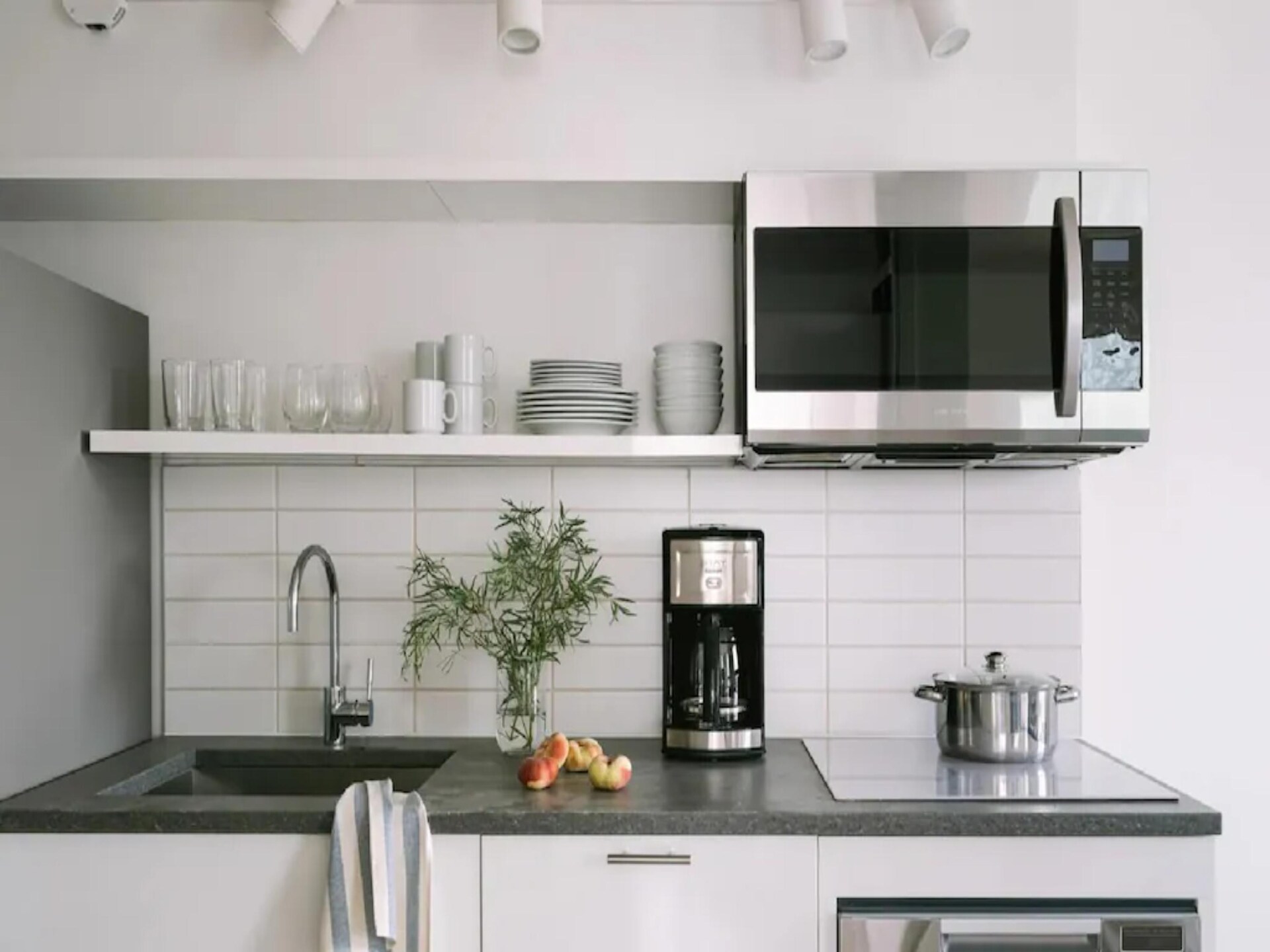 Luxe 2-slaapkamer appartement op toplocatie in Court Square, New York - foto 7