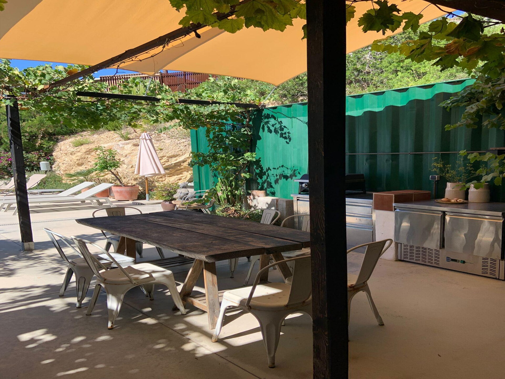 Unieke design containerwoning met zwembad en zeezicht bij Sitges - foto 23